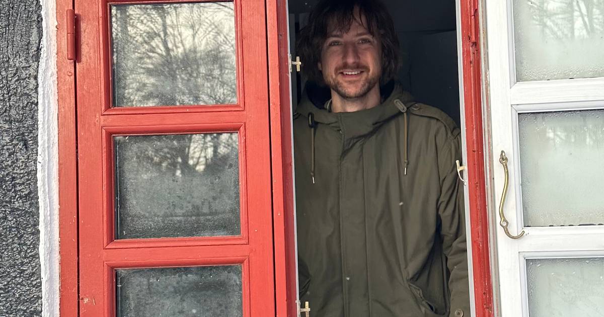 Boligpriserne er stukket af, men Simon vil ikke slippe byen:  Derfor har han fundet en måde at købe sig tid på