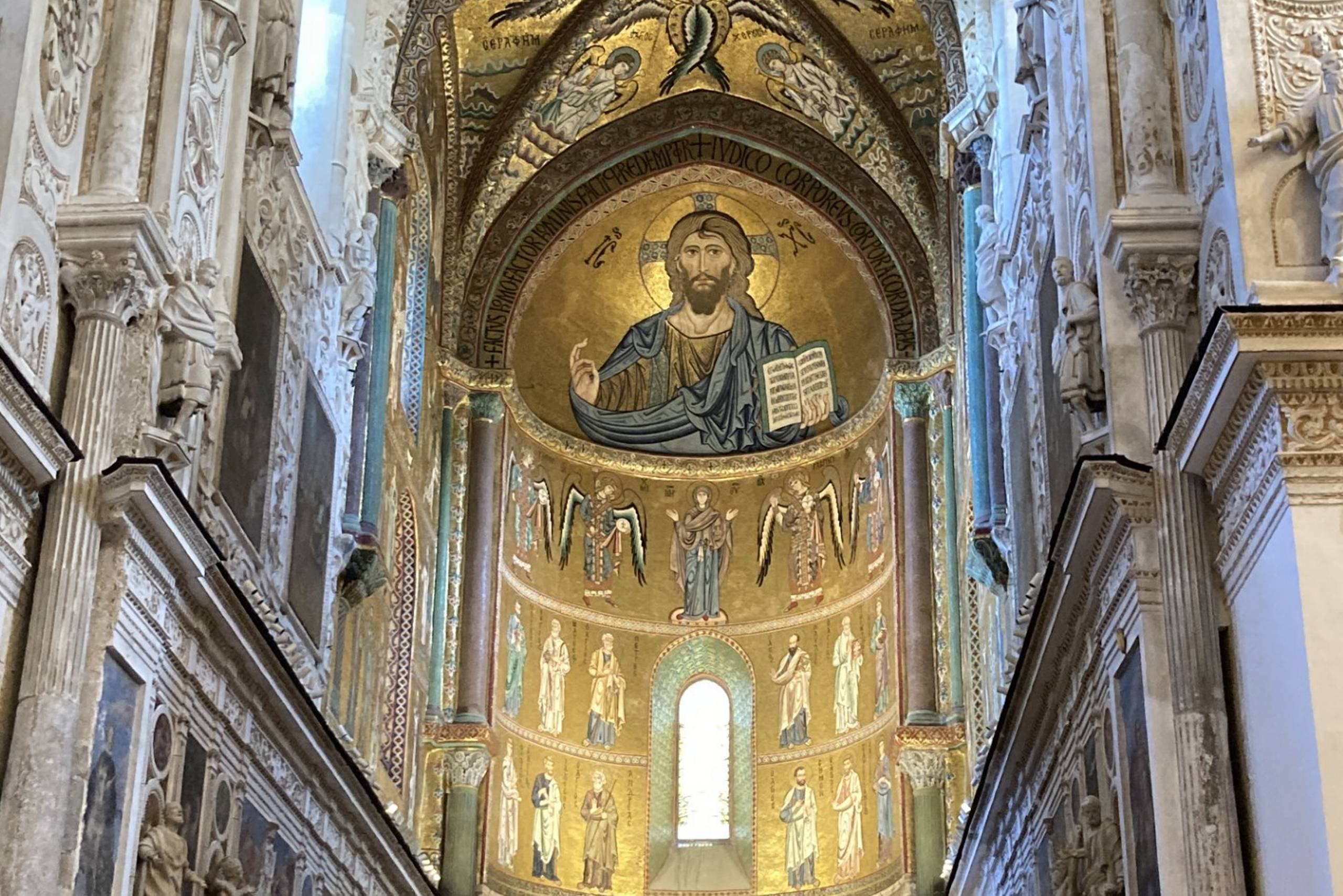 Fra tvivl i ånden til tro i sten: Jesus Kristus i katedralen i Cefalú, Sicilien, skabt i den byzantinske tradition på foranledning af normannerkongen Ruggero II (1095-1154). Foto: Nancy Falcon Castro.