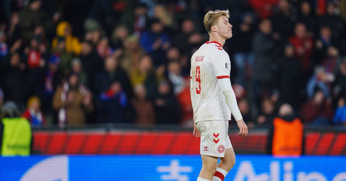 Karakterbogen:  Kun to hev sig op over det jævne efter fiaskokampen i Tjekkiet - en floppede totalt