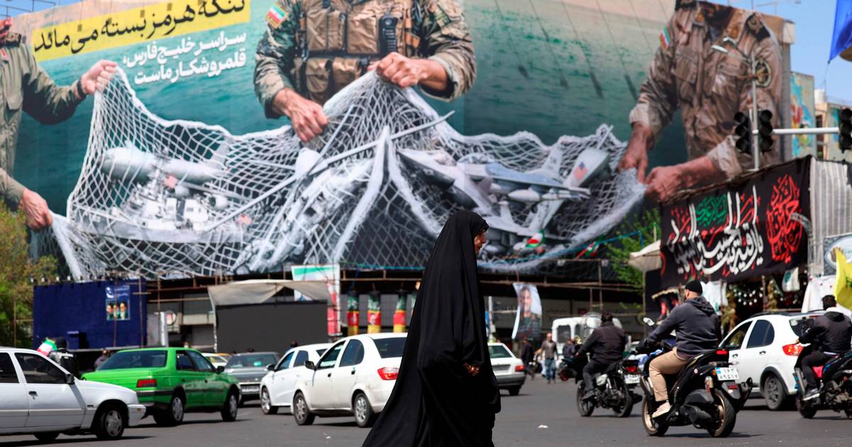 »En hel civilisation vil dø,« advarer Trump før hans tidsfrist til Iran om Hormuzstrædet