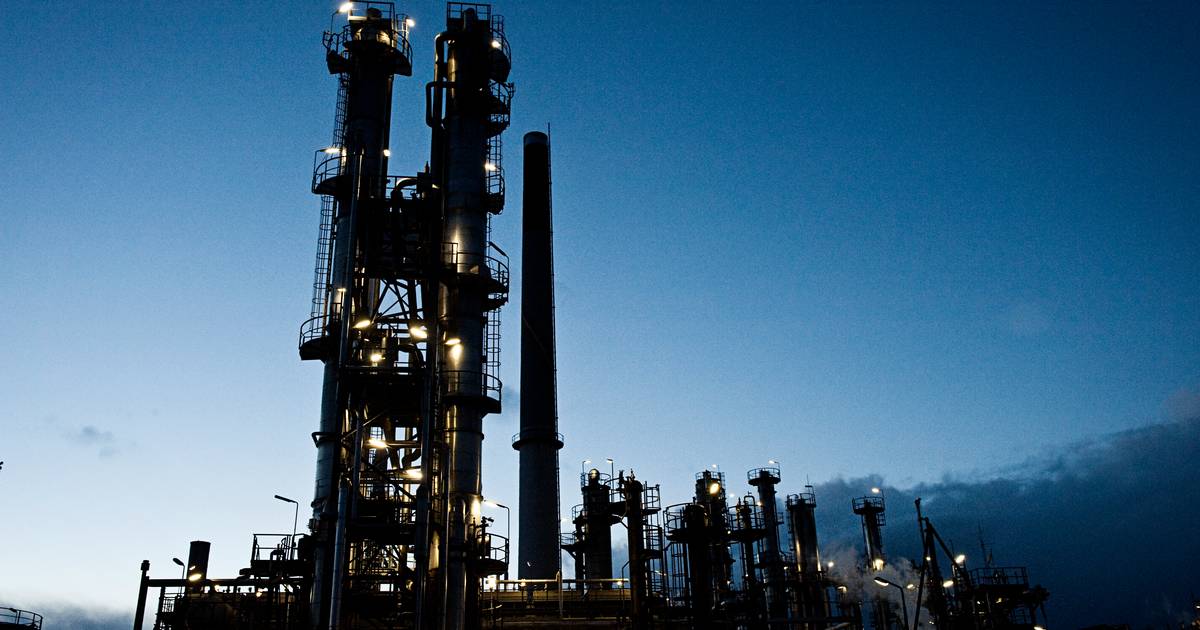 Energikrisen rammer de fattigste hårdest: Imens har olieselskaberne kronede dage