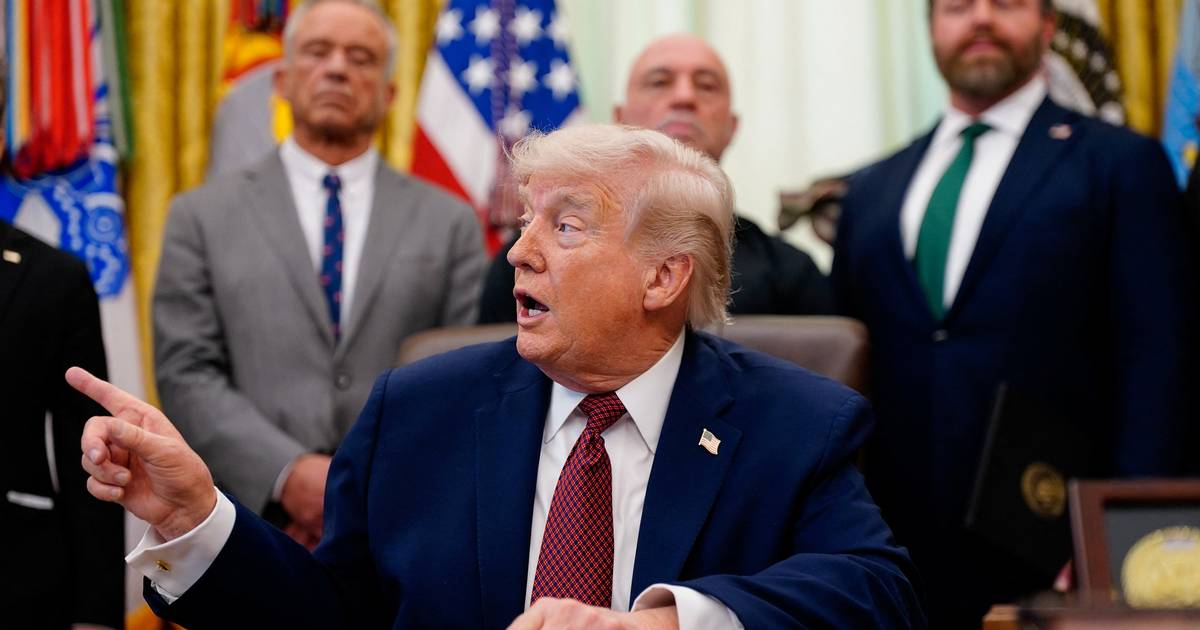 Trump om genlukning af Hormuzstrædet: De kan ikke afpresse os