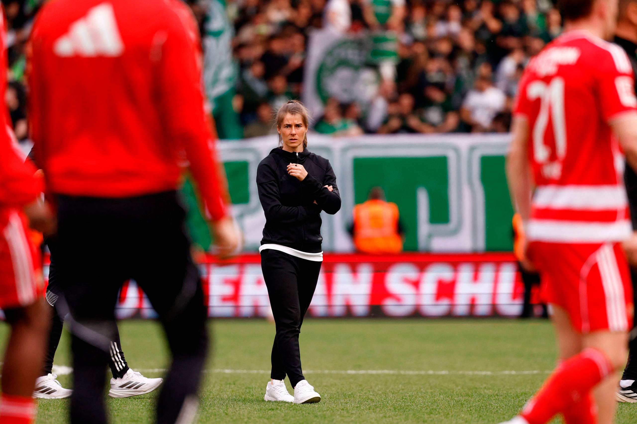 Marie-Louise Eta fik sin trænerdebut i weekenden, hvor et danskerhold sørgede for en hård debut. Foto: Odd Andersen