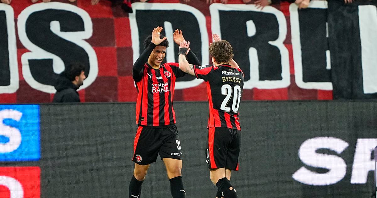 Det så godt ud så længe for AGF.  Men en kæmpe brøler fra Hansen og et 19-årigt stjernefrø vendte kampen på hovedet