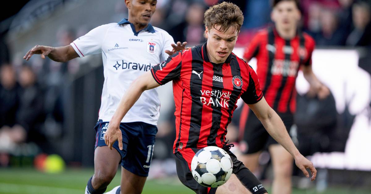 Guldjagt i Haderslev:  FC Midtjylland kan spille sig på førstepladsen