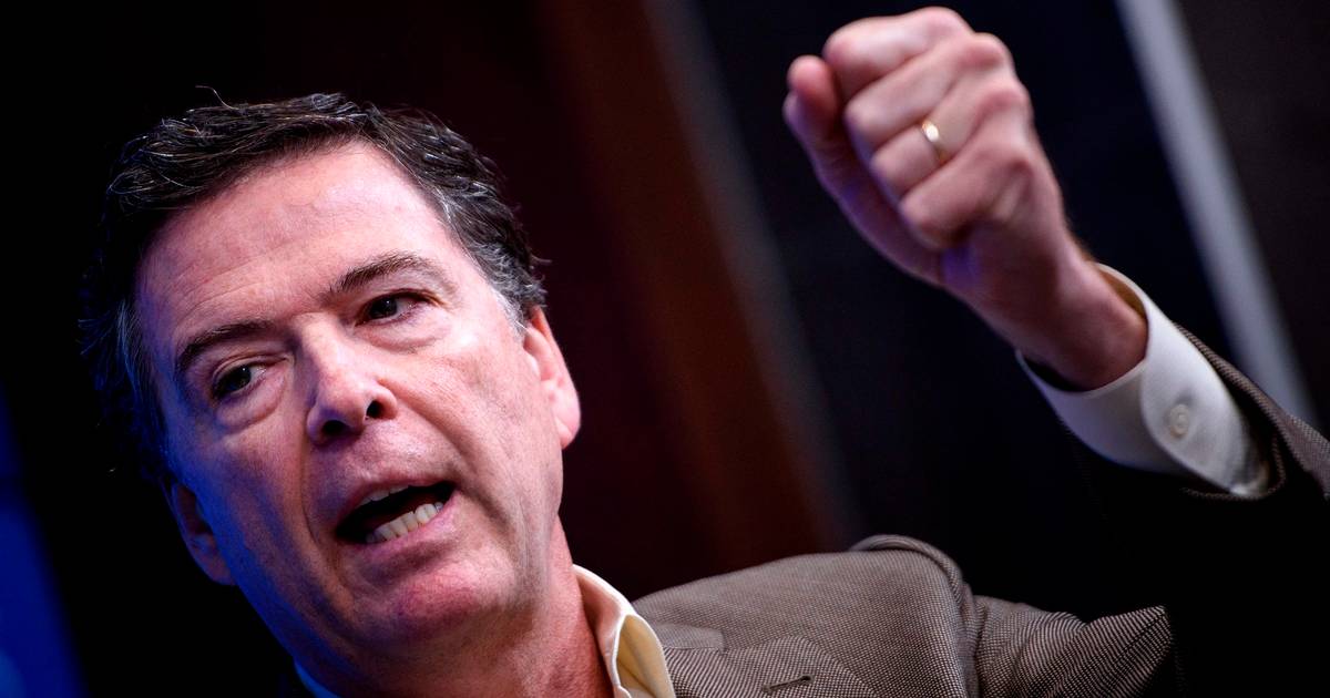 Tidligere FBI-chef tiltalt for at true Trump på livet