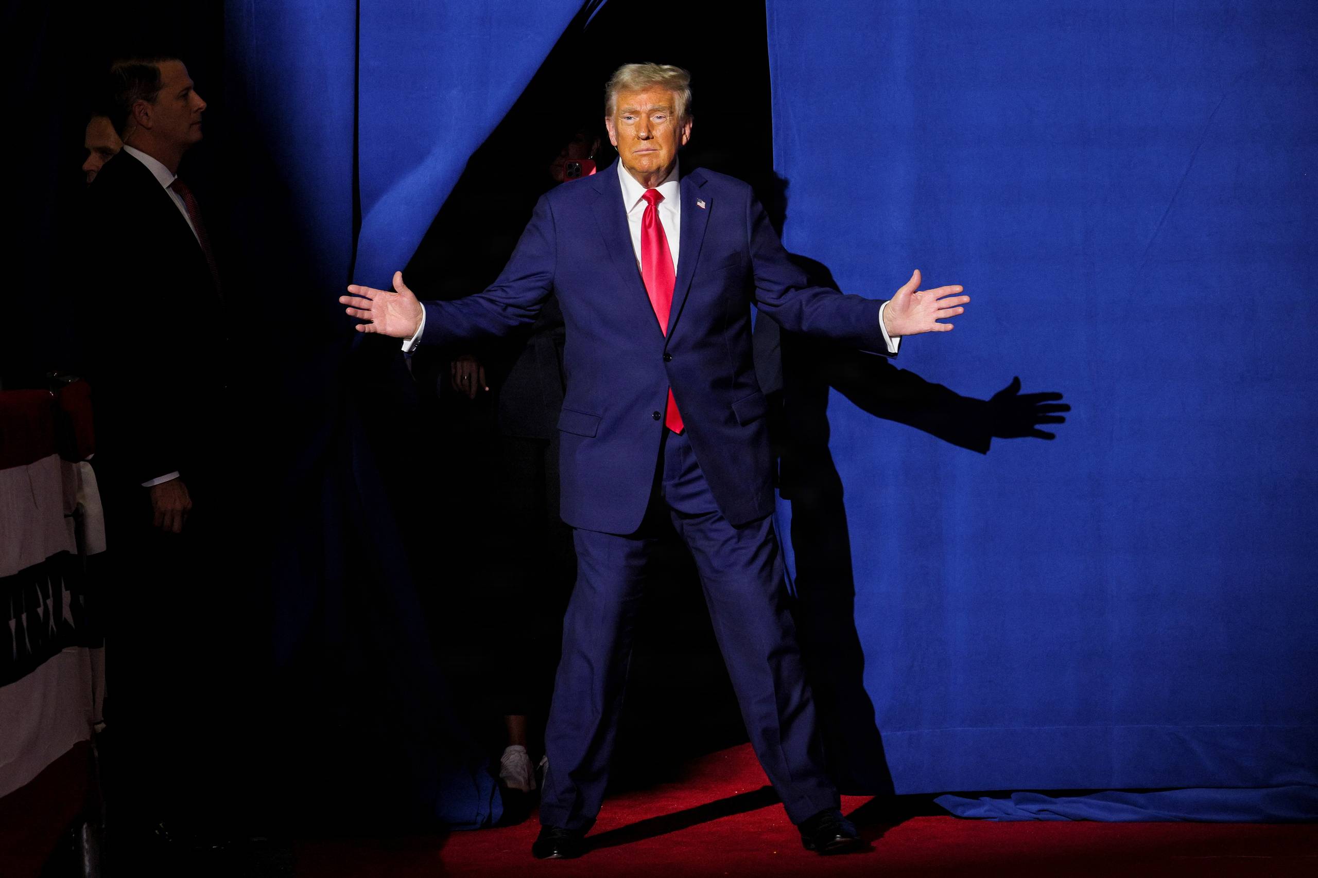 »En af de mest korrupte handlinger i USA's historie«:  Trump chokerer venner og fjender med nyt træk