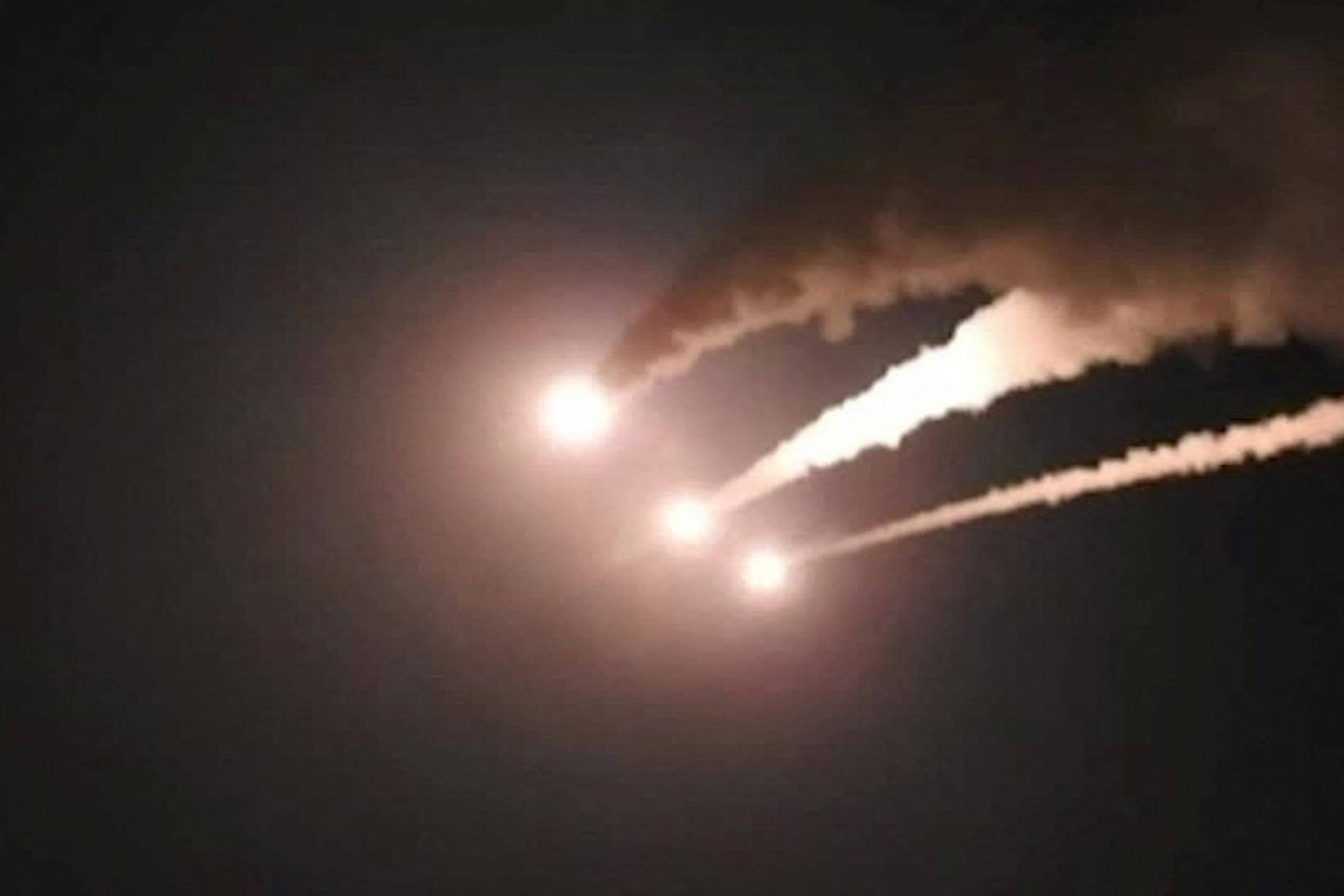 Efter amerikanske angreb: Iran hævder at have ramt
