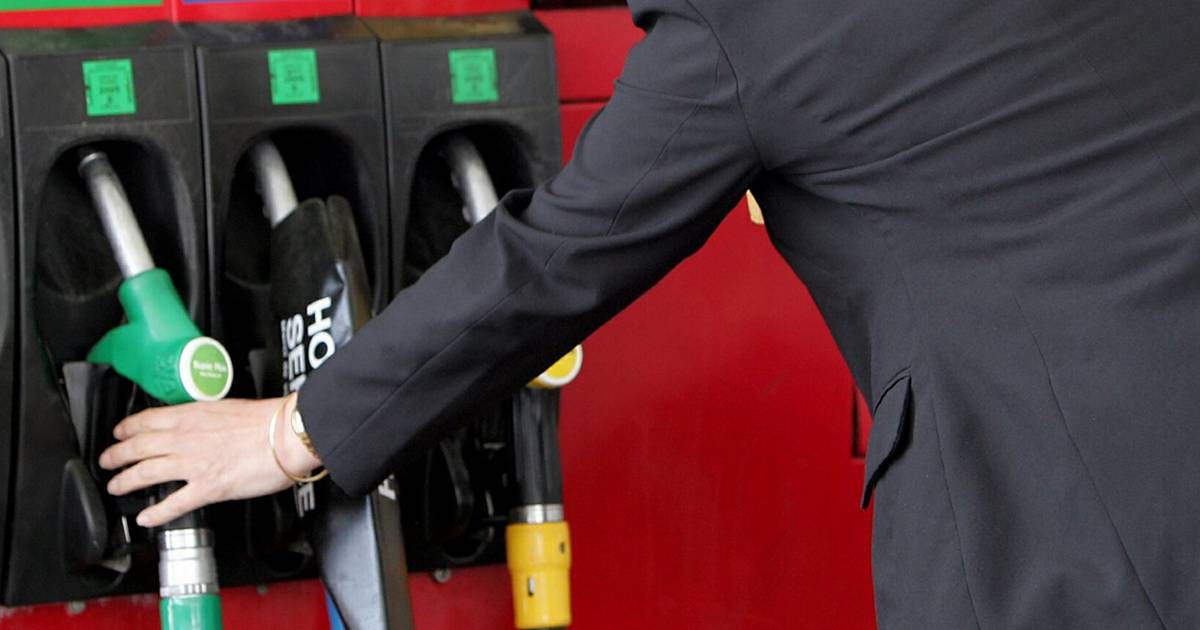 Over 11 kr. for en liter benzin