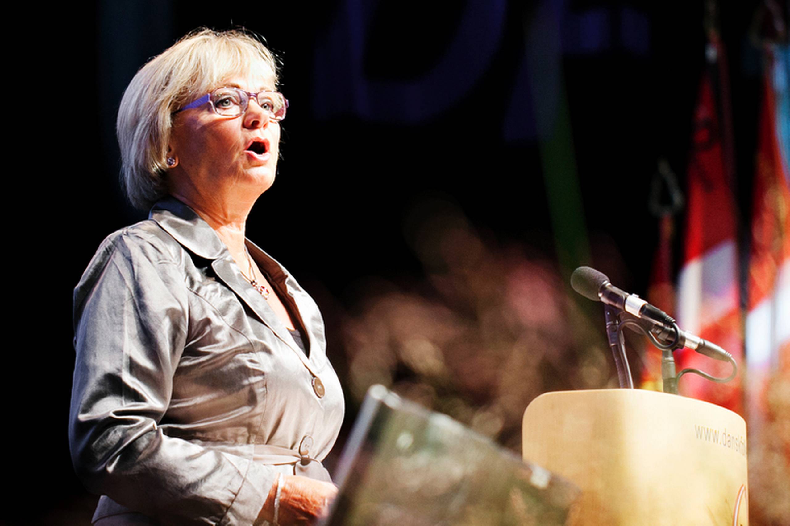 Ifølge Pia Kjærsgaard er brugen af lobbyister et tegn på en negativ udvikling.