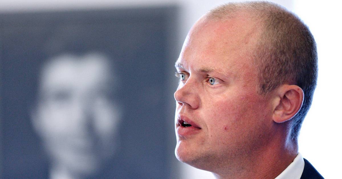 V: Regeringen læner sig tilbage