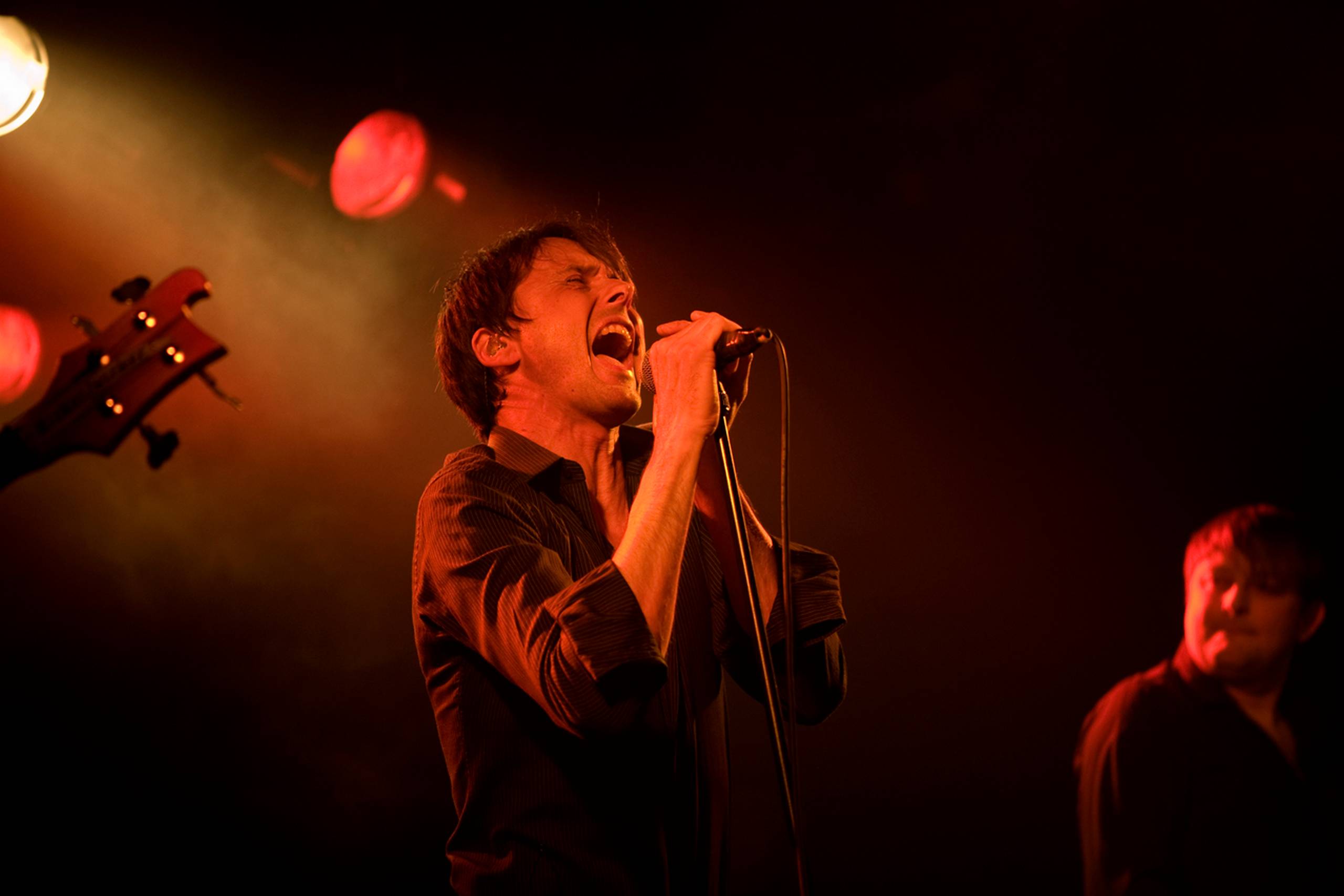 Suede varmede op til torsdagens koncert i Tivoli med en intim og noget skuffende koncert i Lille Vega.