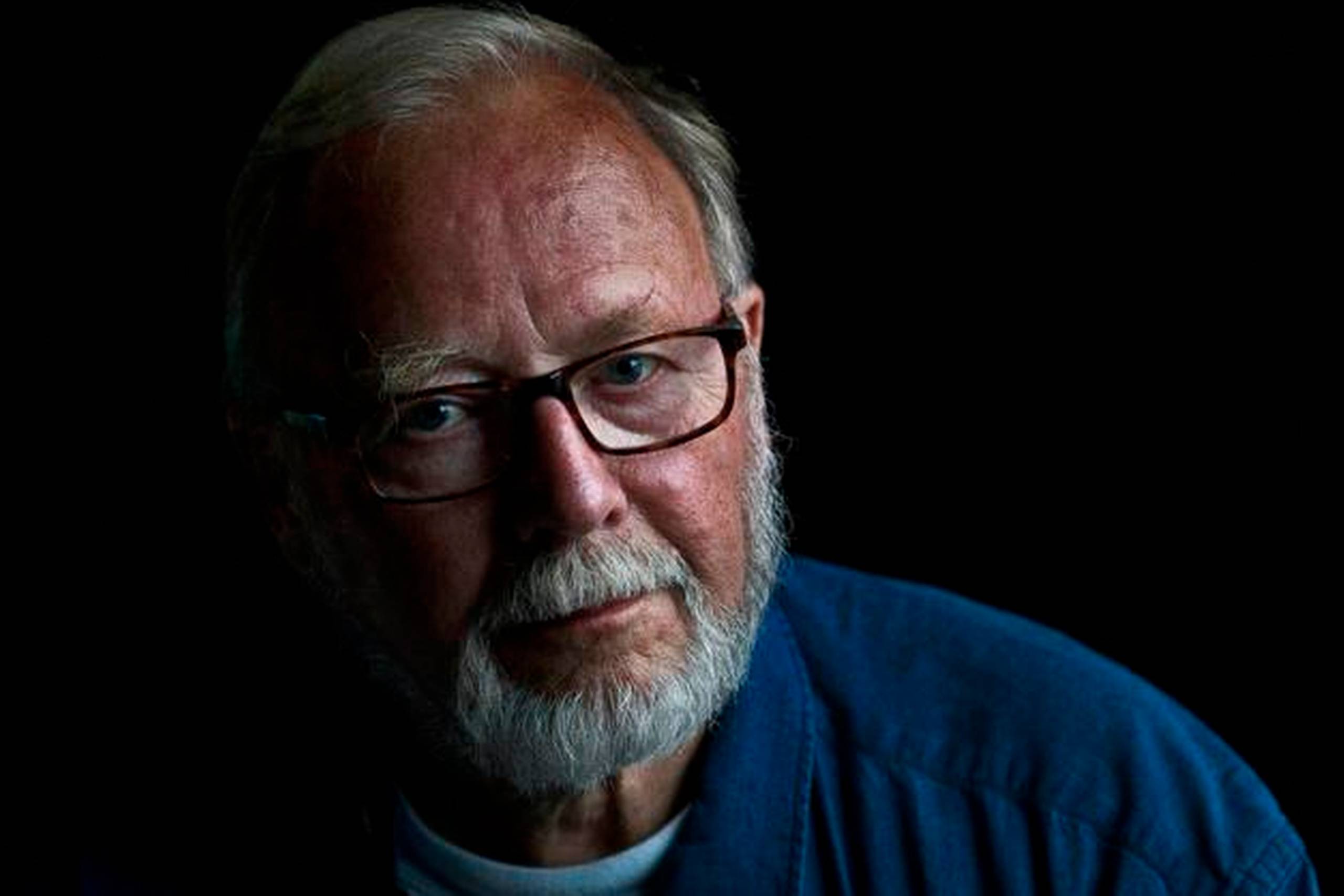 Ole Balslev, tidligere rektor på Holstebro Gymnasium, træder for første gang frem og fortæller om sit arbejde i den hemmelige efterretningsorganisation Firmaet, der modtog støtte fra CIA. Foto: Tobias Nørgaard Pedersen