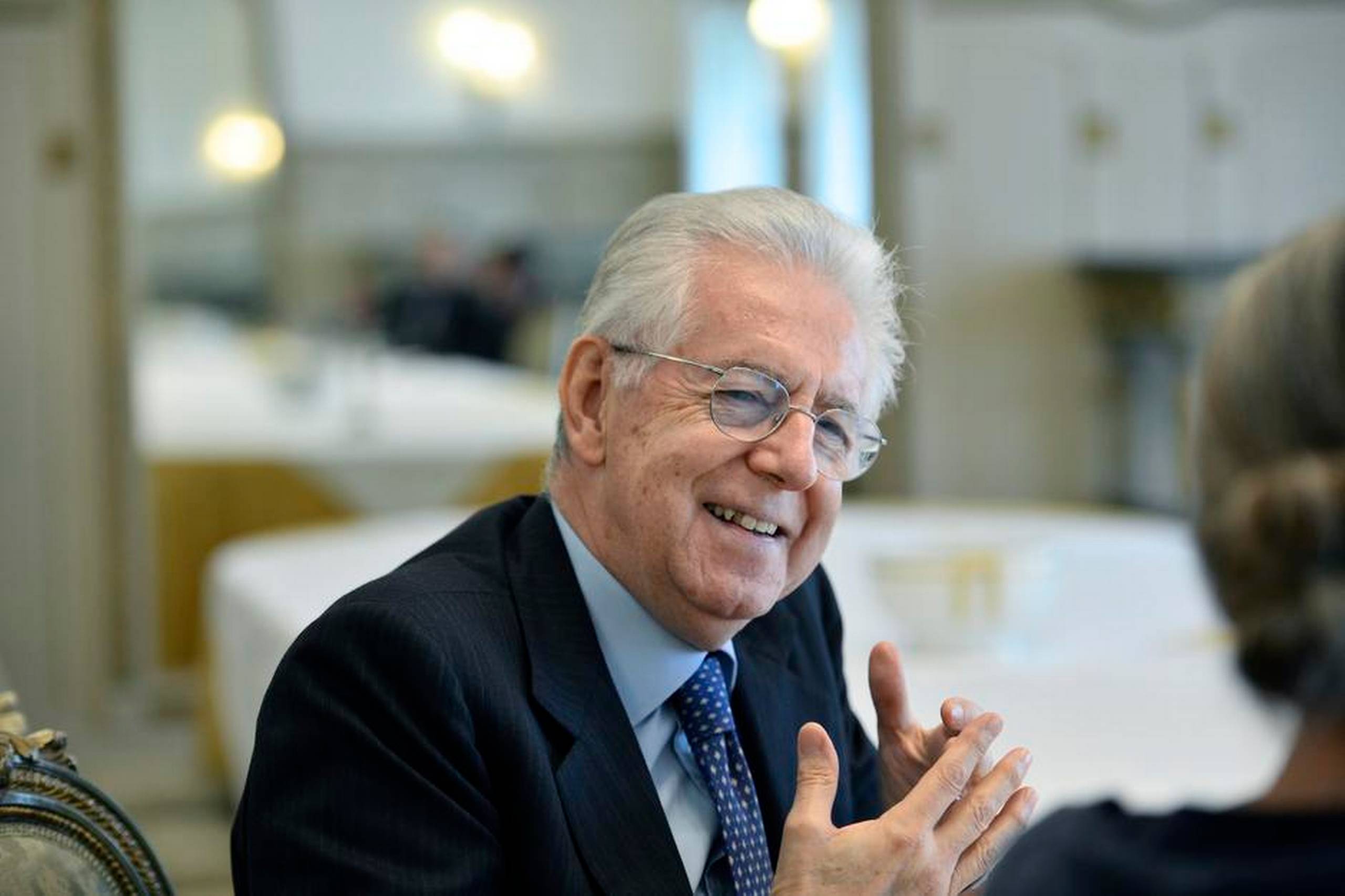 »Kan denne mand redde Europa?« spurgte nyhedsmagasinet Time om Mario Monti. To år senere konstaterer han selv, at svaret nærmest er ja. Foto: Mik Eskestad.