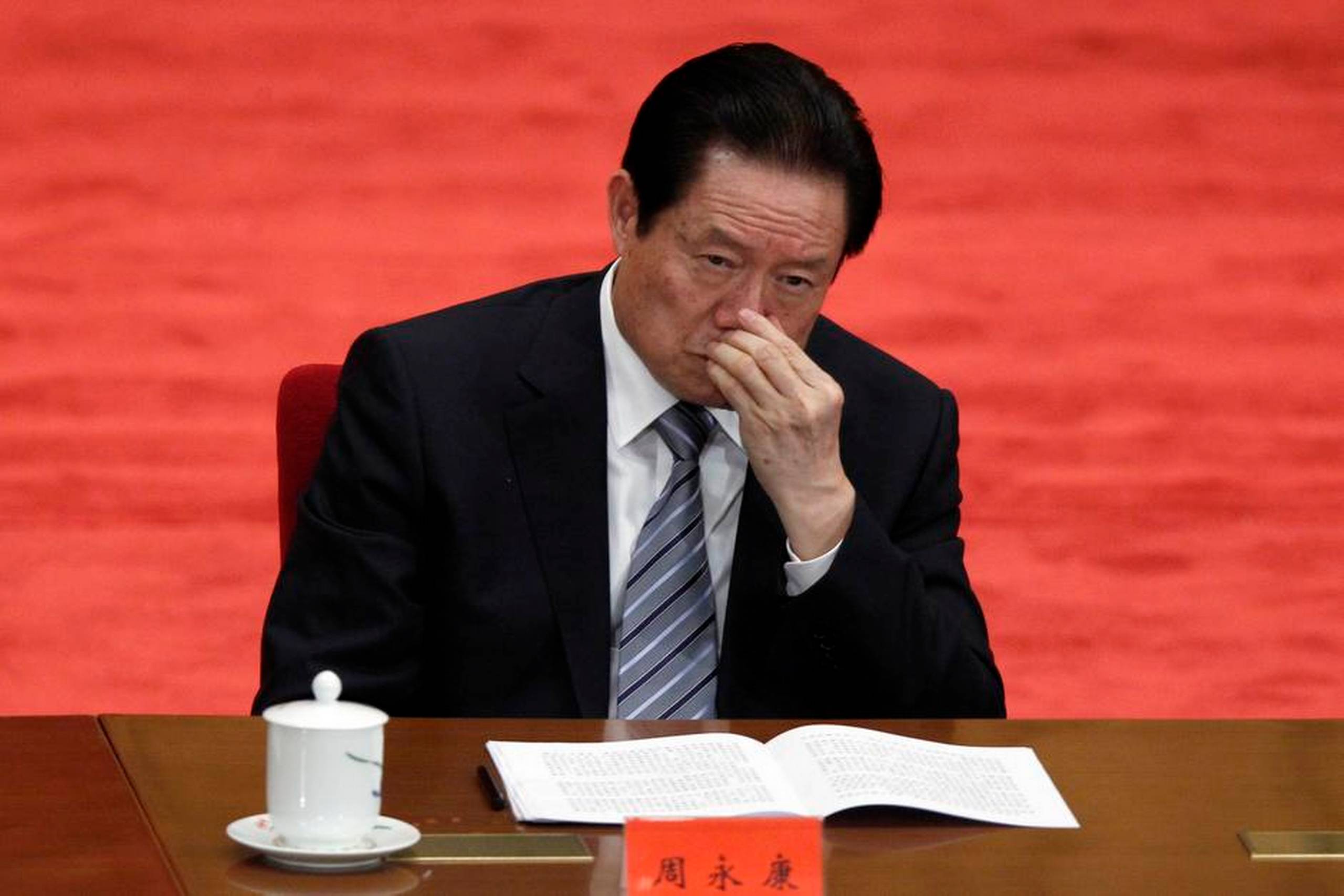 For første gang har Kommunistpartiet anklaget et tidligere medlem af Politbureauets Stående Udvalg, Kinas reelle ledelse, for korruption. I december blev Zhou Yongkang (billedet) ekskluderet. Arkivfoto: Alexander F. Yuan/AP
