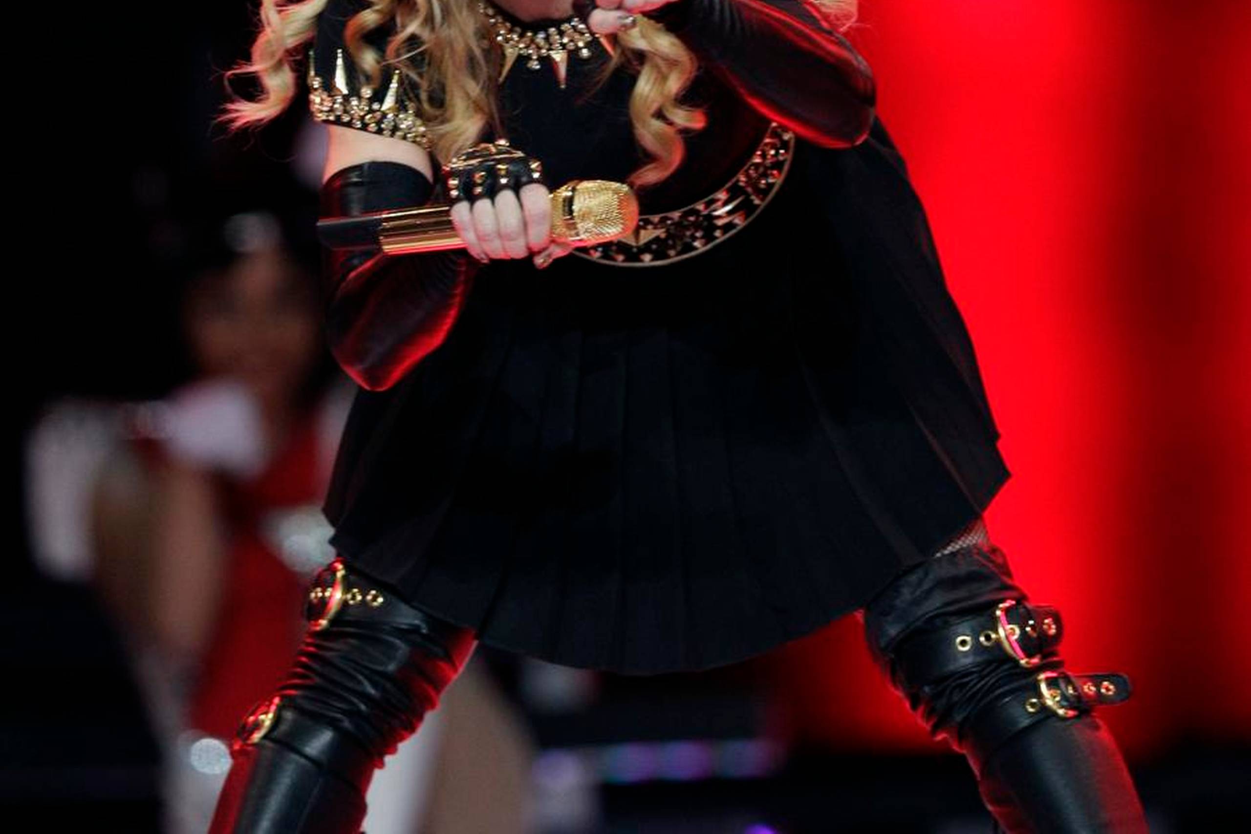Madonna følte sig forleden nødsaget til at udsende nogle af de sange, som efter sigende er med på det studie album, der er sat til at udkomme i marts 2015. Foto: David J. Phillip/AP