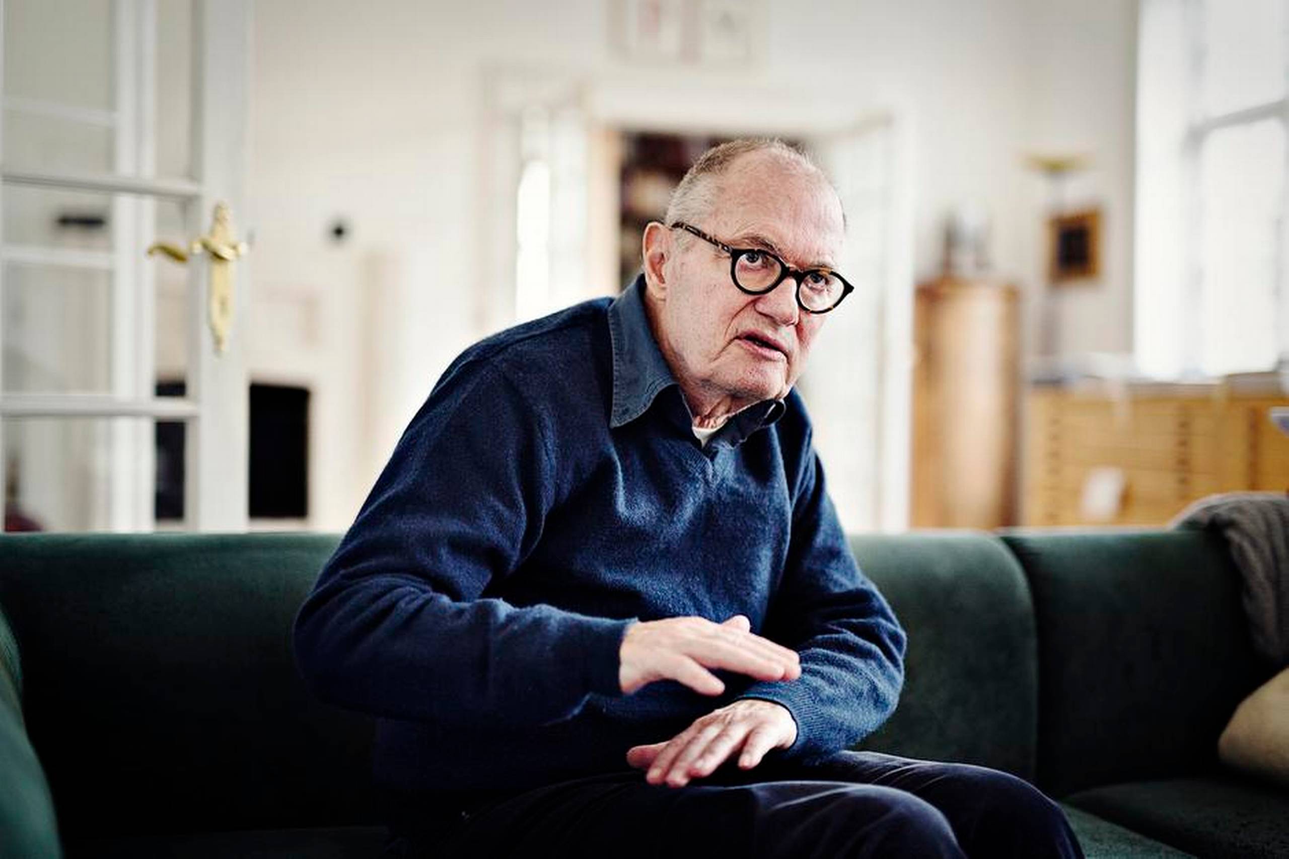 »Min kunst er ikke sproglig,« siger Per Kirkeby – men »en verden af ting, der ikke kan forklares«. Foto: Carsten Bundgaard