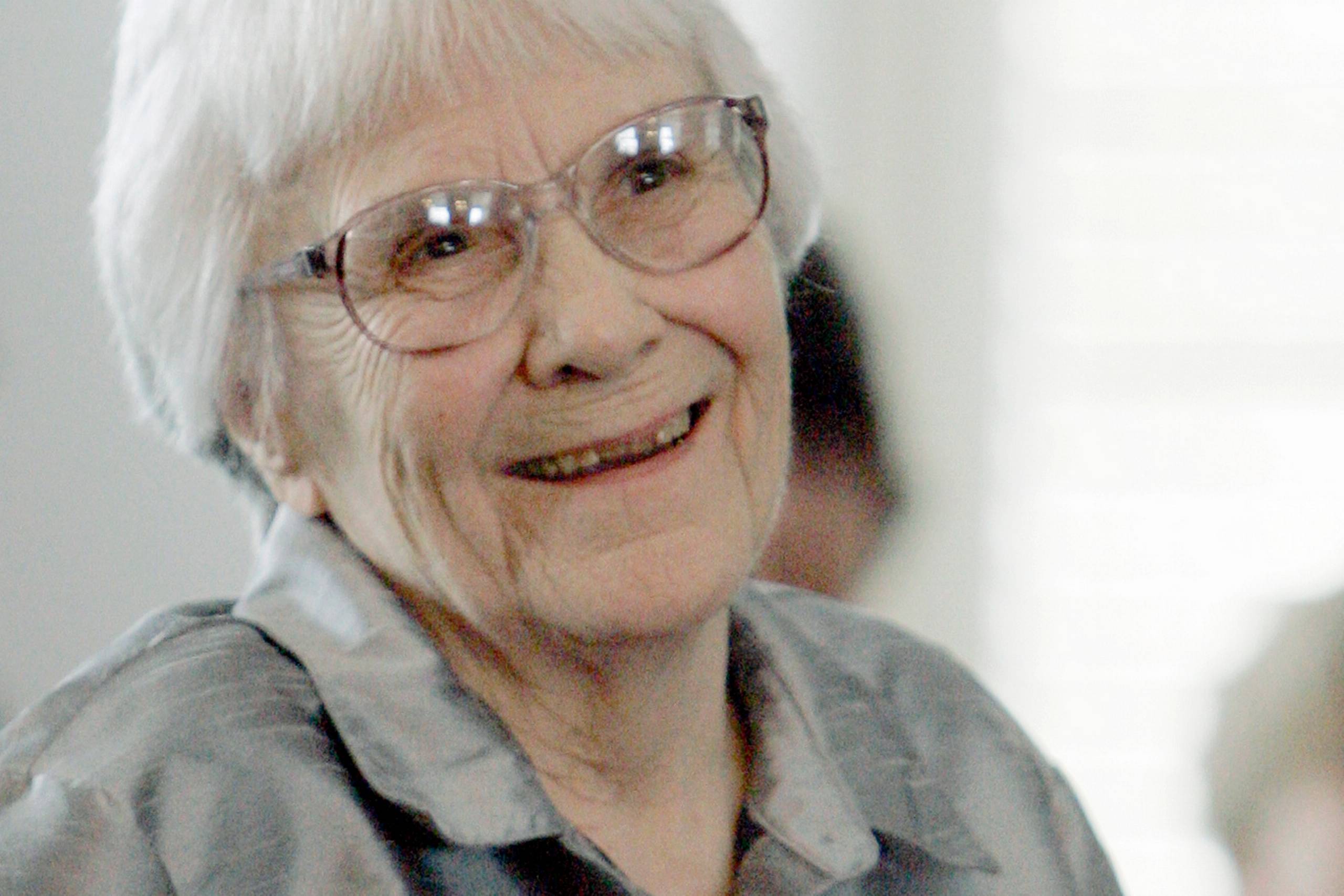 55 år efter sin debut er 88-årige Harper Lee klar med sin efterfølger til "To Kill a Mockingbird".