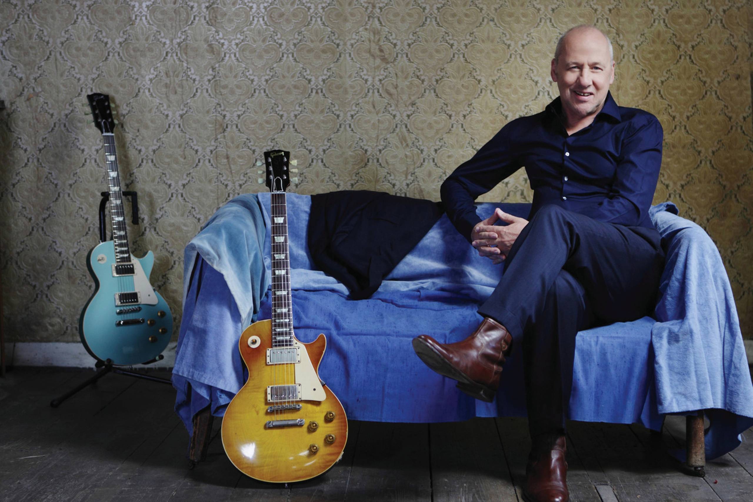 Mark Knopfler udgiver på mandag sit nye album, ”Tracker”. Til sommer optræder han i Tivoli i København. 