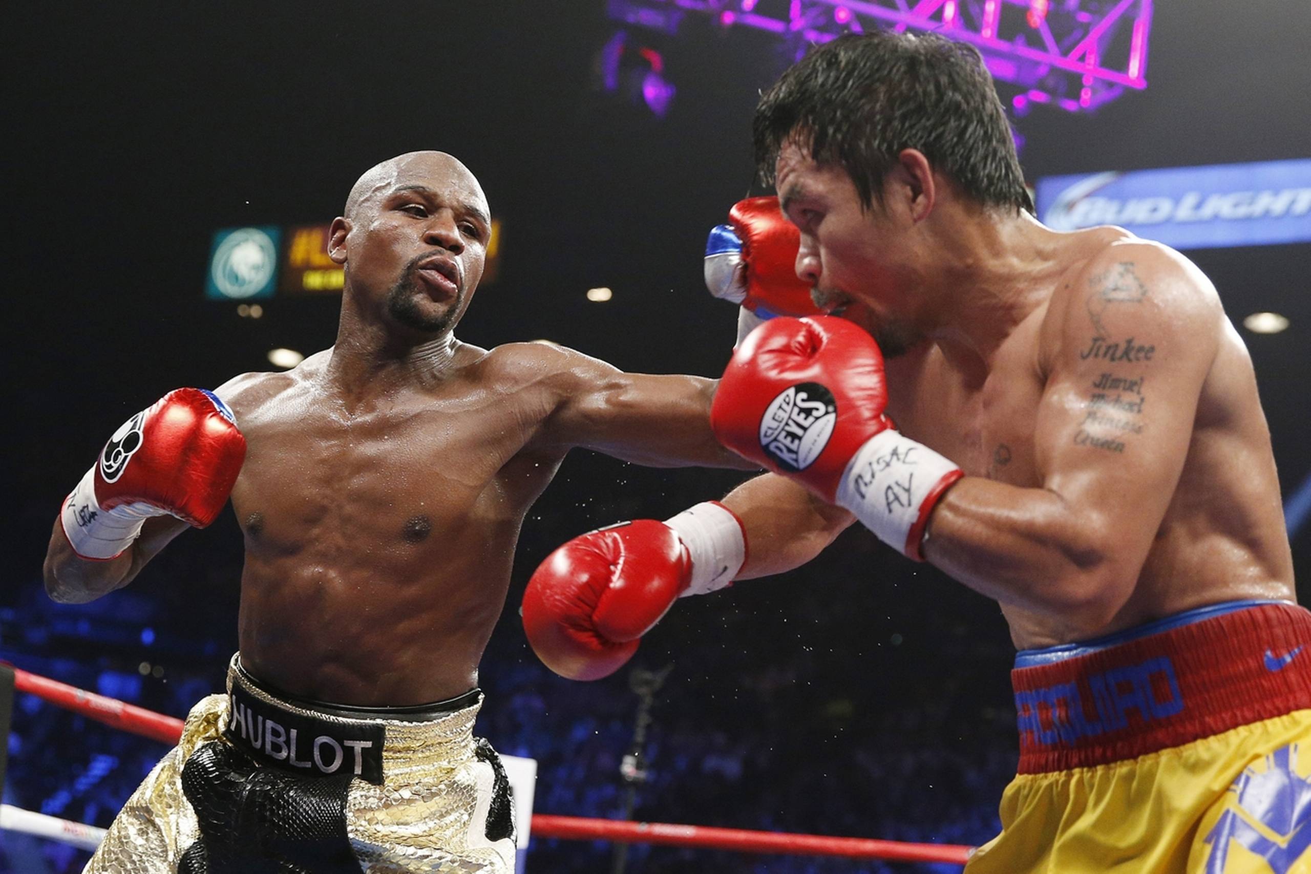 Manny Pacquiao skal opereres i skulderen efter weekendens boksebrag mod Floyd Mayweather.