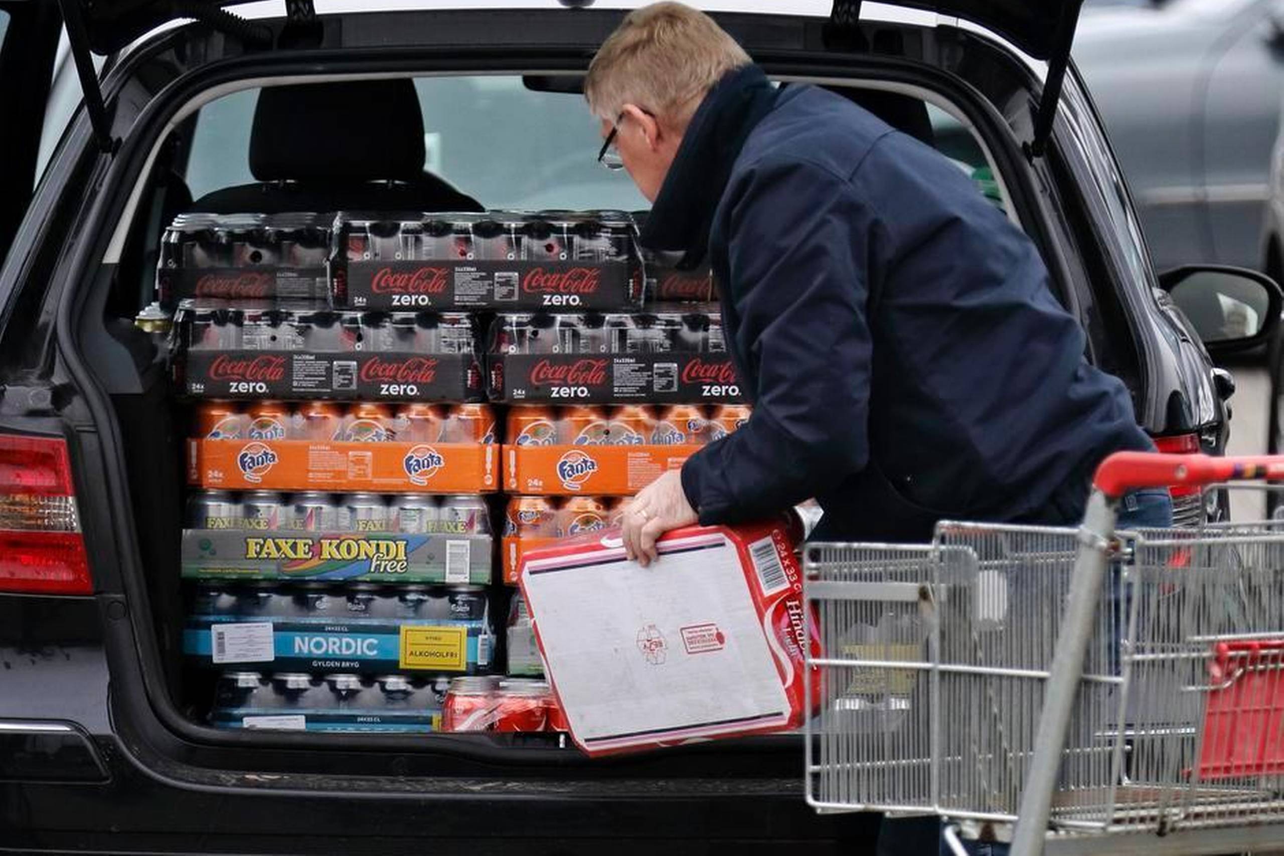 Omkring 95 pct. af grænsehandlen foregår i Slesvig-Holsten, og det er derfor her, at en pantaftale giver mening. Arkivfoto: Jens Dresling/Polfoto