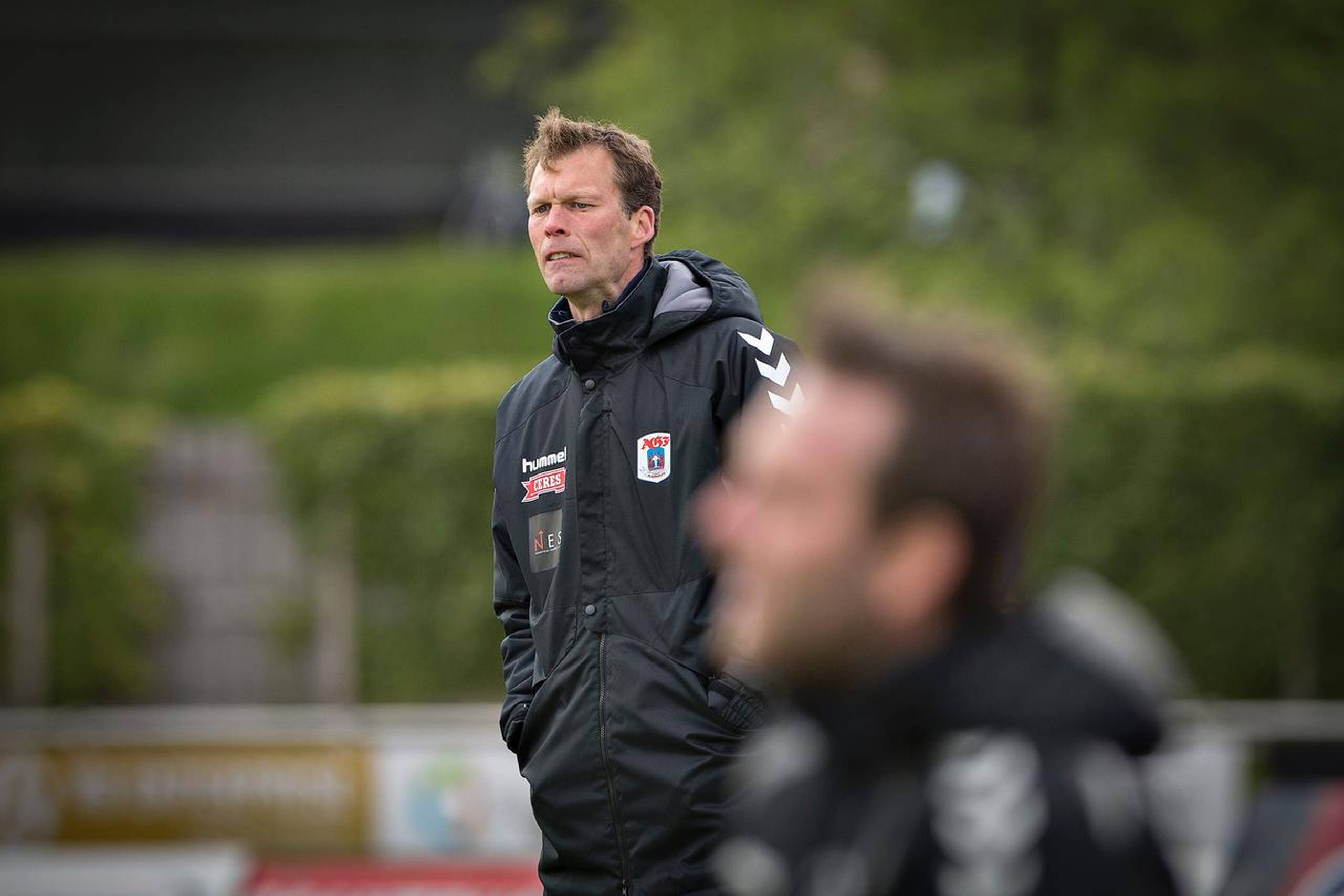 »Når modstanderne har bolden meget og kommer langt frem på banen, er OB i sit element og farligst. Jeg vil skyde OB til at være det bedste omstillingshold i Danmark lige nu. Det er det hold, der kan spille hurtigst fremad og har spillerne, der kan kombinere hurtigt frem ad banen,« siger Morten Wieghorst.