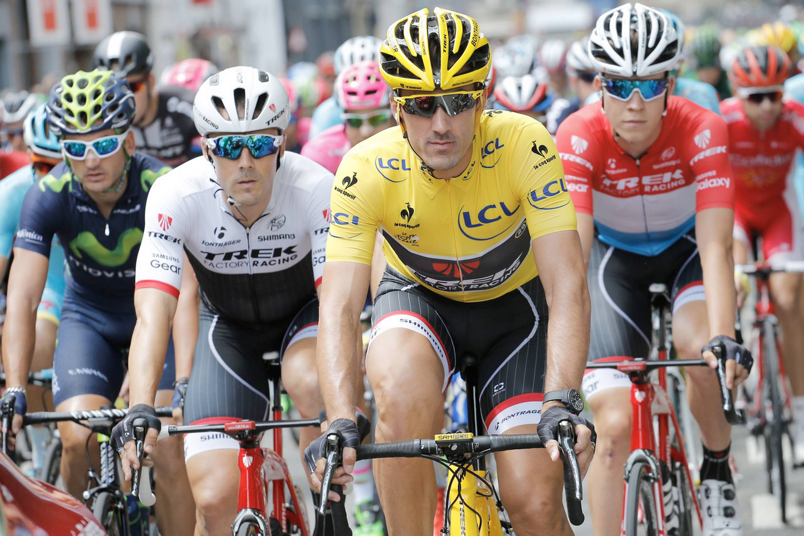 Fabian Cancellara (i gult) er den rytter, der sammenlagt har båret den gule førertrøje flest dage uden at vinde løbet. 29 dage i gult er det blevet til.