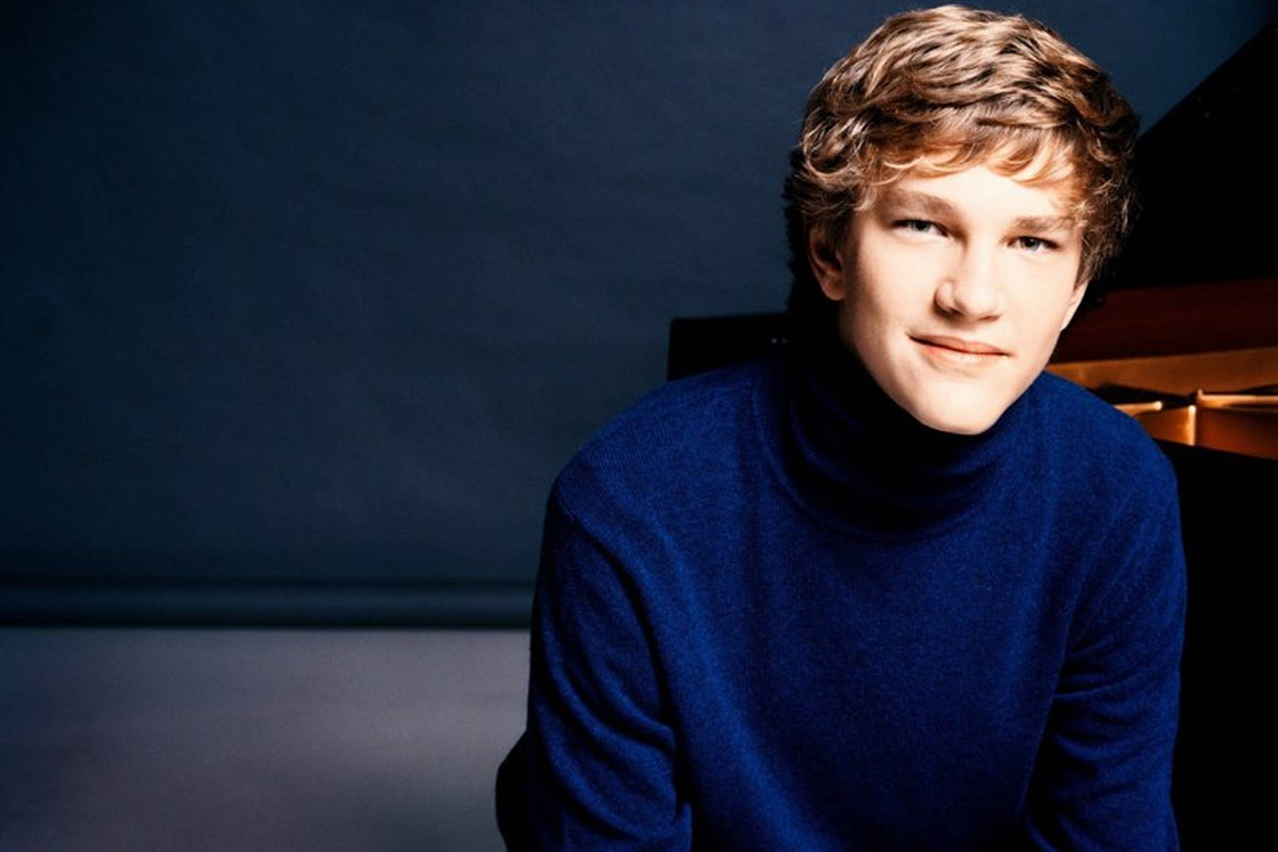 Pianisten Jan Lisiecki er bare 20 år, men har allerede opnået massiv international berømmelse for sine fortolkninger af Chopins musik. Pr-foto