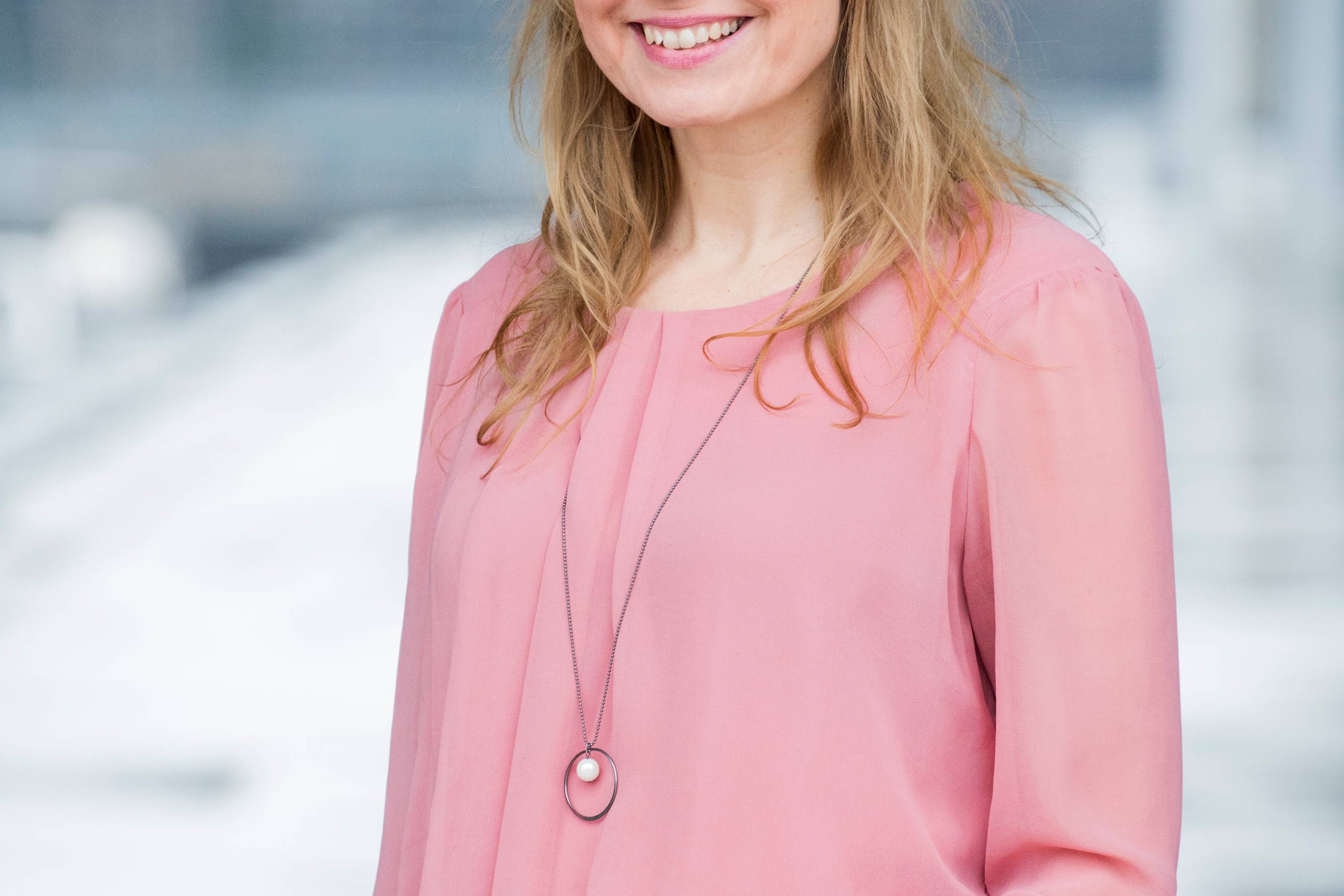 Skilsmisse er én af de største kriser i et menneskes liv. Et kirkeligt ritual vil give par mulighed for at lukke døren på en ordentlig måde, mener sognepræst Anna Mejlhede.