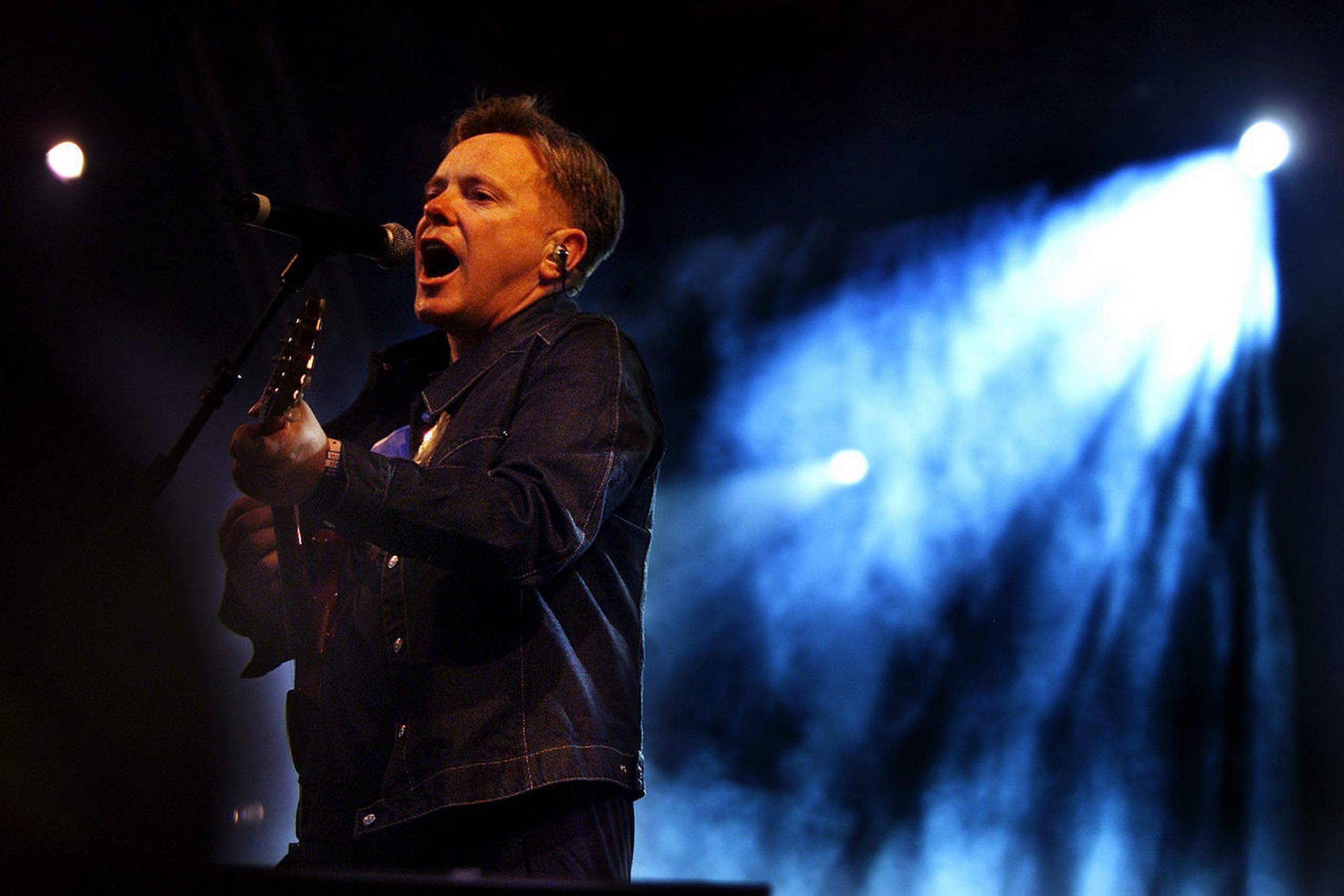 Dette – det blot 10. studiealbum på 35 år – er da også gruppens første udspil uden de karakteristiske, melodiskabende basgange fra Peter Hook, der var med fra begyndelsen i Joy Division i 1970’erne og fulgte med over i New Order. Arkivfoto: Martin Lehmann