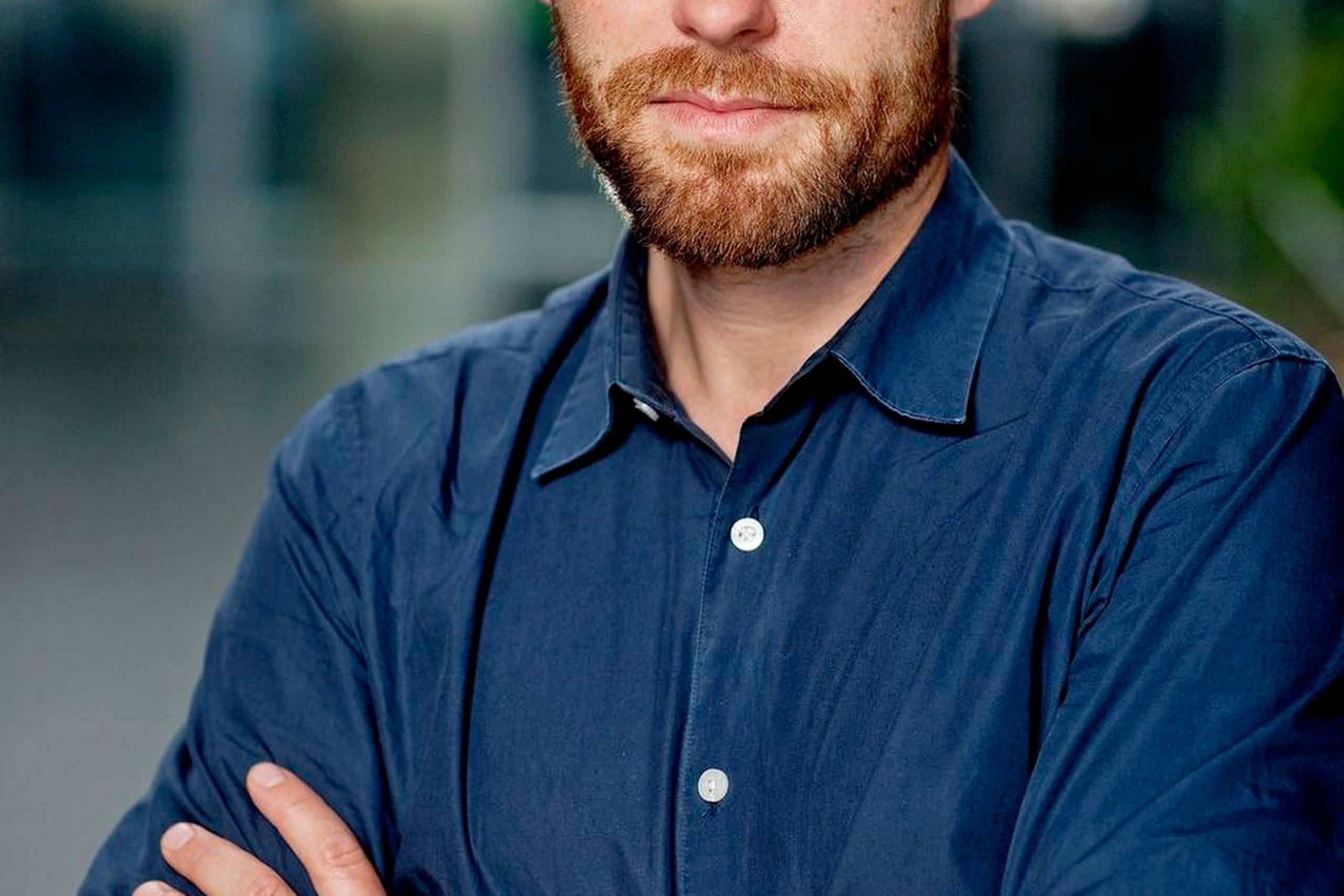 »”Kælent” hidrører for mig fra noget med bløde dyr omkring børn. Jeg har svært ved at se, at det er en karakteristik, man kan sætte ned over TV Avisen eller dens medarbejdere (...),« siger Thomas Falbe. Foto: Agnete Schlichtkrull