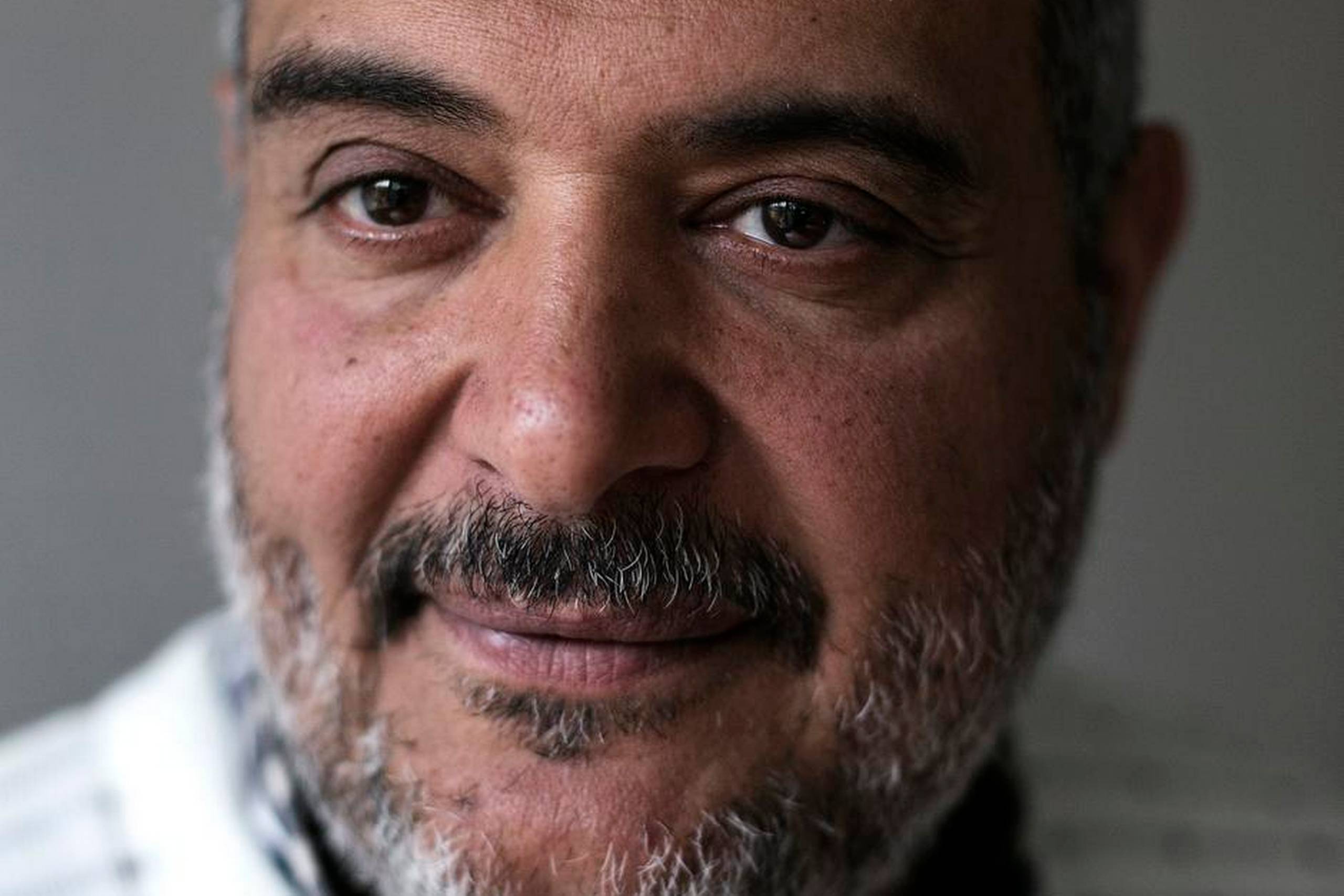 »Danmark er ikke et islamisk land – vi bestemmer ikke – så jeg mener, at det både skal være Koranen og grundloven, som dansk lov skal bygge på,« siger imam i Fredens Moské, Radwan Mansour. Foto: Rune Aarestrup Pedersen