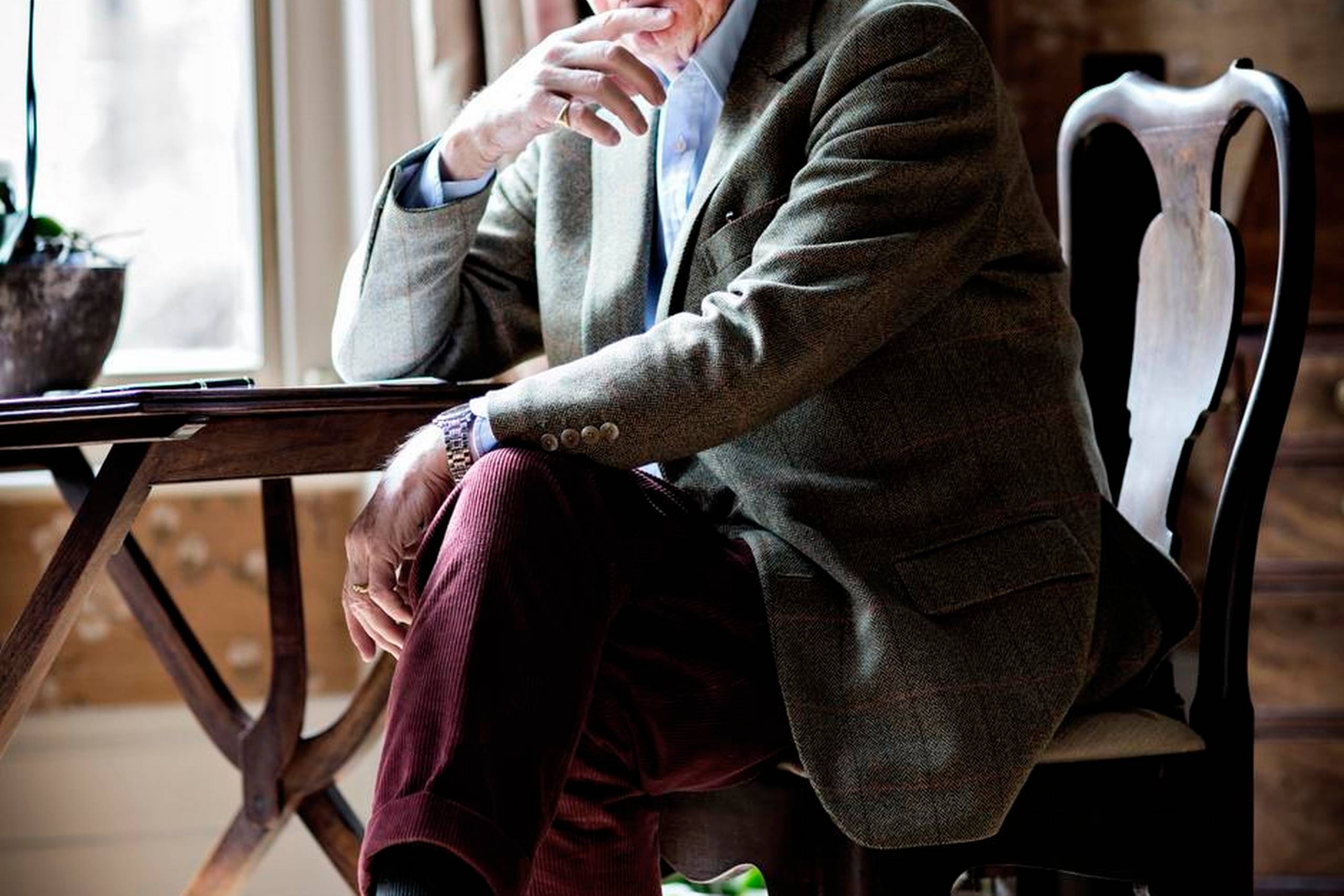 Den måske største nulevende spændingsforfatter, John le Carré, har en fortid i de britiske efterretningstjenester MI5 og MI6. En ny biografi fortæller over 600 sider om hans liv. Arkivfoto: Stine Bidstrup