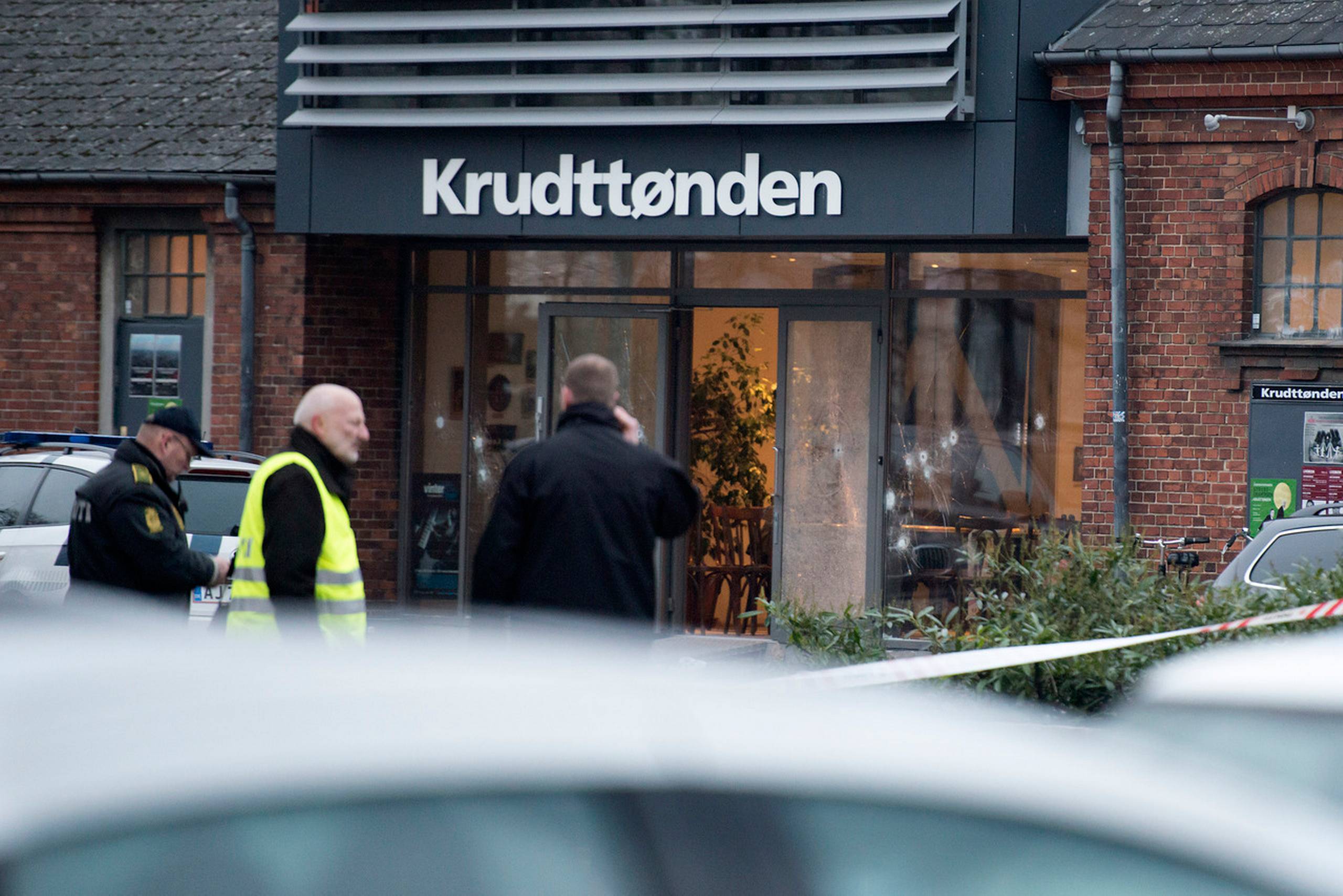 I PET’s trusselsvurdering af arrangementet lød det, at PET ikke kendte til »konkrete trusler mod Lars Vilks eller arrangementet i øvrigt«. Det blev tilføjet, at Vilks har »modtaget dødstrusler fra al-Qaeda«, og at han har været »udsat for overfald og drabsforsøg, ligesom der har været forøvet brandattentat mod hans private bolig.« Arkivfoto: Lars Krabbe