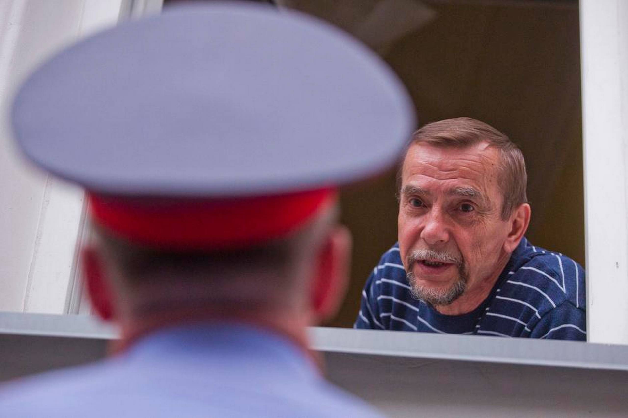 Menneskeretsaktivisten Lev Ponomarjov, der fortsat bor og er aktiv i Rusland, er uenig med dem, der helt har opgivet at ændre tingene gennem græsrodsaktiviteter i Rusland. Arkivfoto: Evgeny Feldman/AP