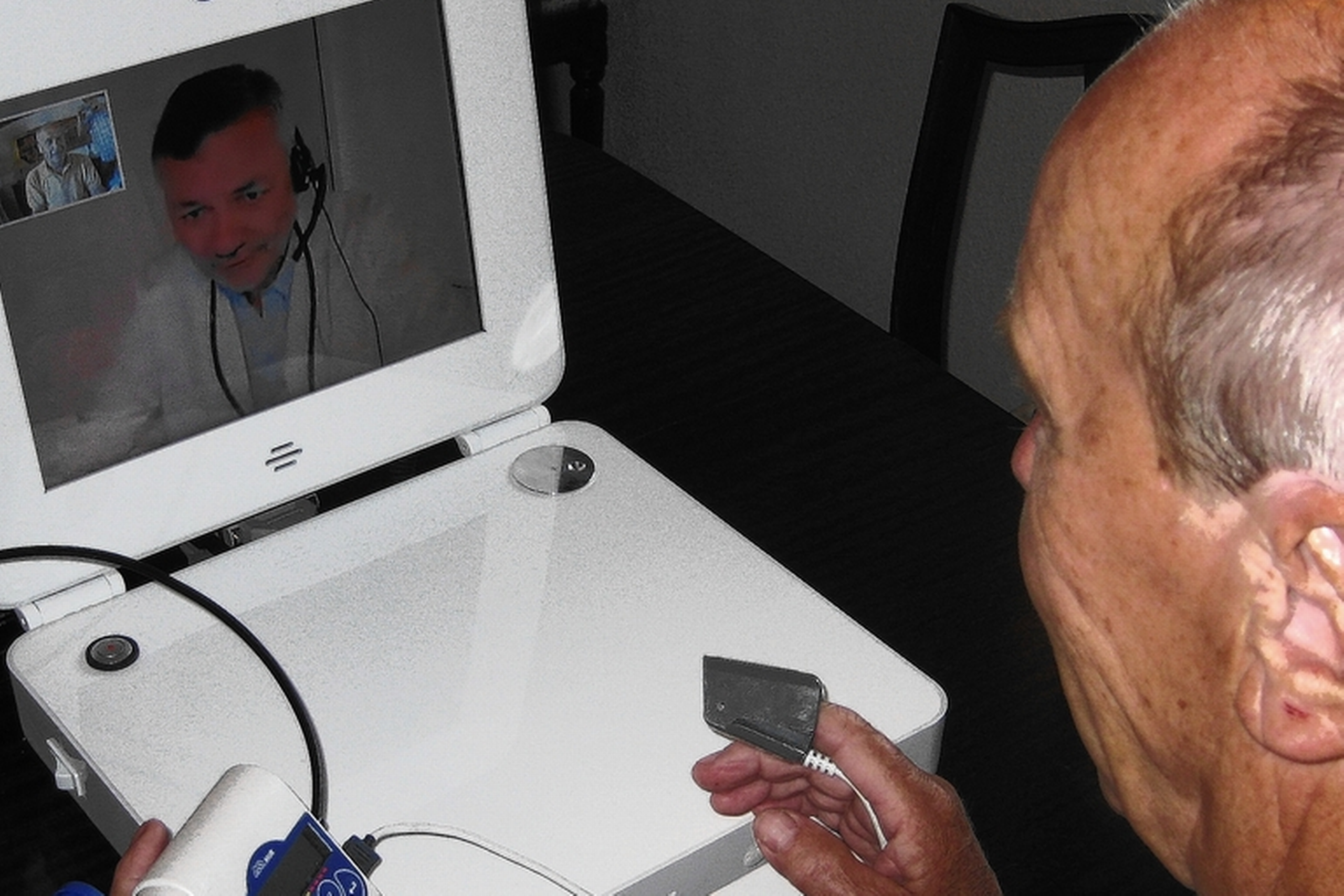 Regeringen og regionerne har tidligere aftalt, at telemedicin til netop sårbehandling hos diabetespatienter skal udrulles til hele landet, og det projekt er i gang og ventes fuldt indført i løbet af 2017.