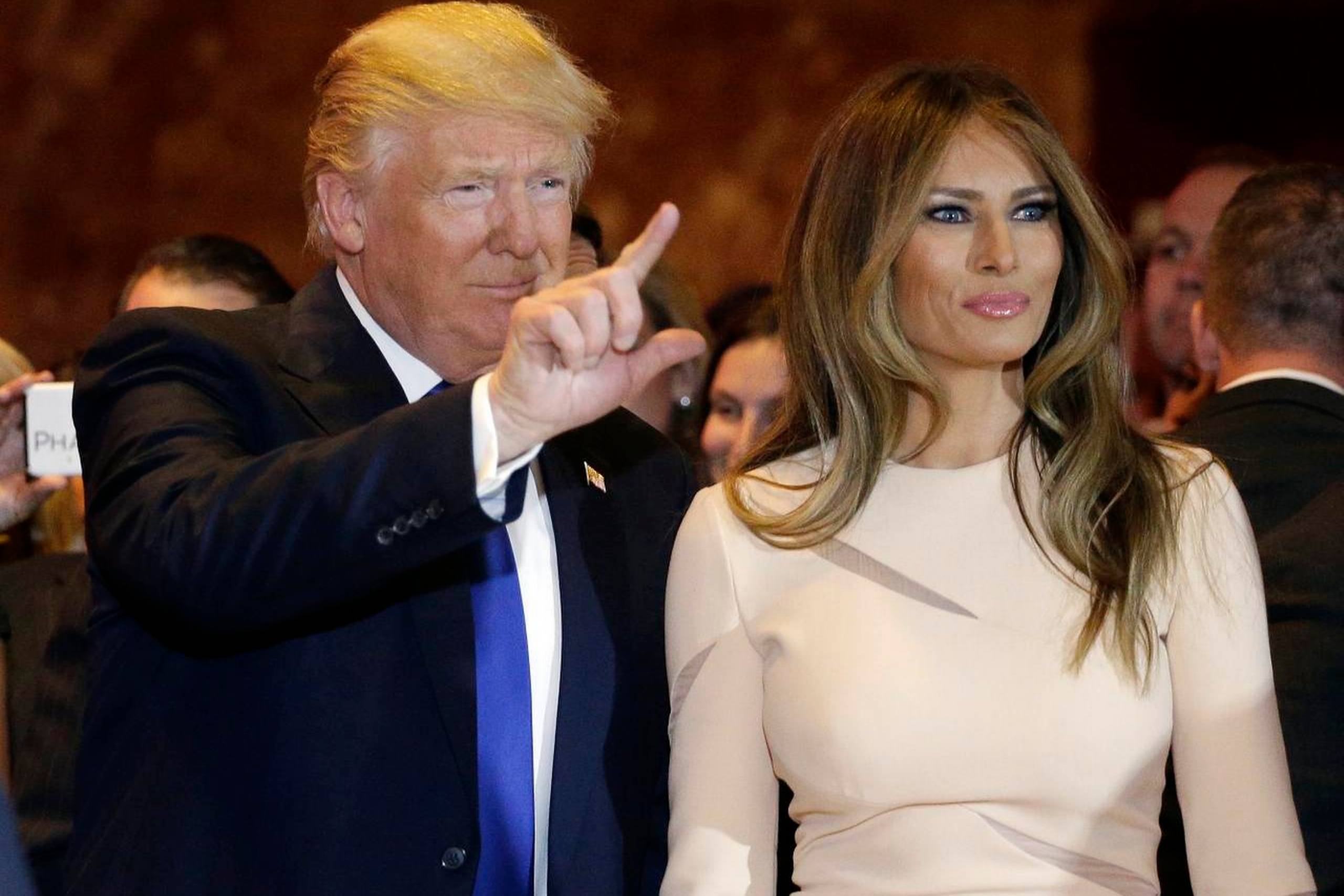 Donald Trump og hans hustru, Melania, efter storsejren i hjemstaten, New York. Foto: Julie Jacobson/AP