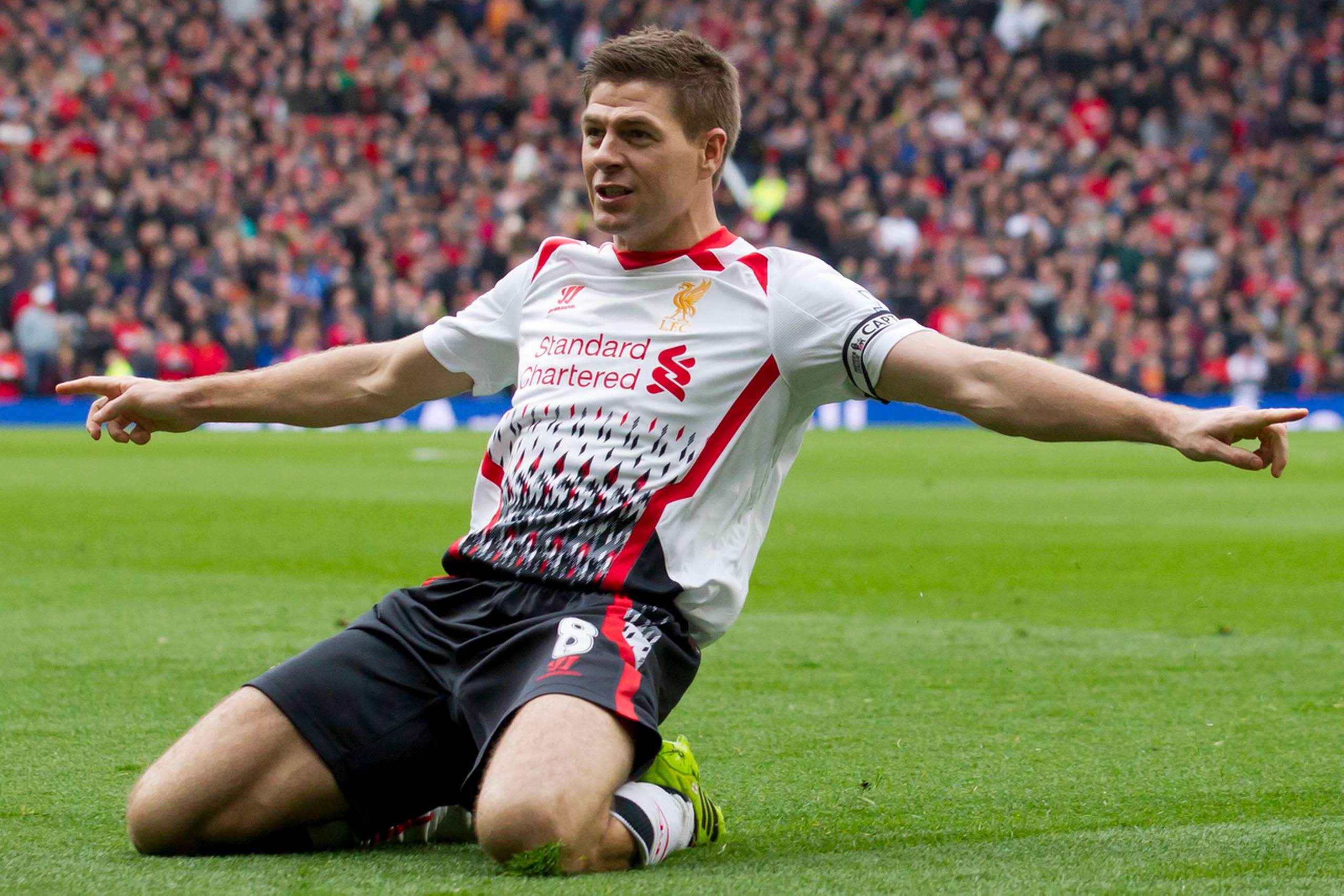 Steven Gerrard nåede omkring 700 kampe gennem 17 år i Liverpool-trøjen, inden han drog til USA i 2015. I 12 af årene i Liverpool var han holdets anfører. Foto: Jon Super