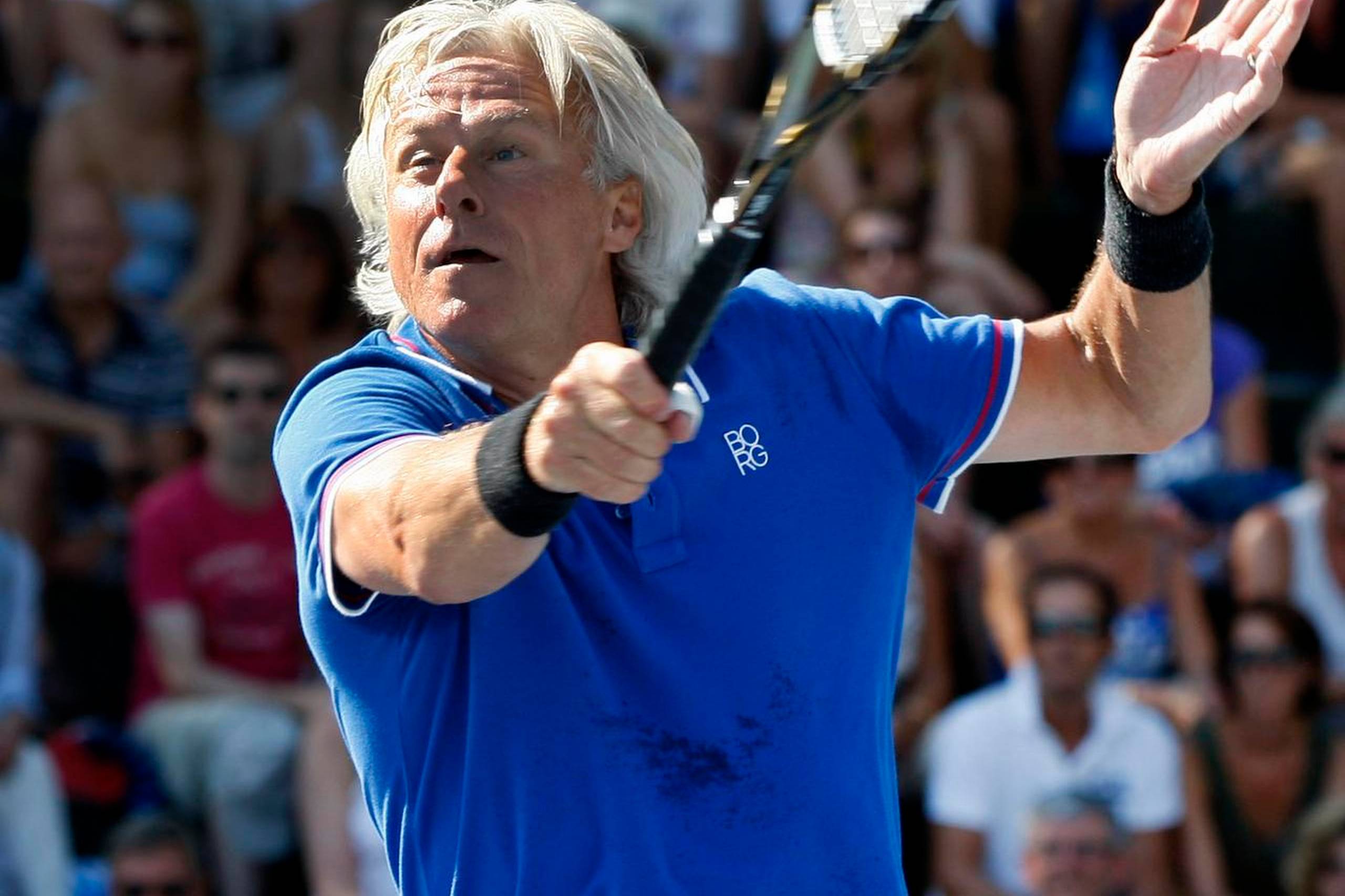 Selv om Björn Borg indstillede tenniskarrieren i 1983, har han ikke sluppet ketcheren helt. For fire år siden mødte han sin gamle rival John McEnroe i en opvisningskamp. Arkivfoto: Virginia Mayo/AP