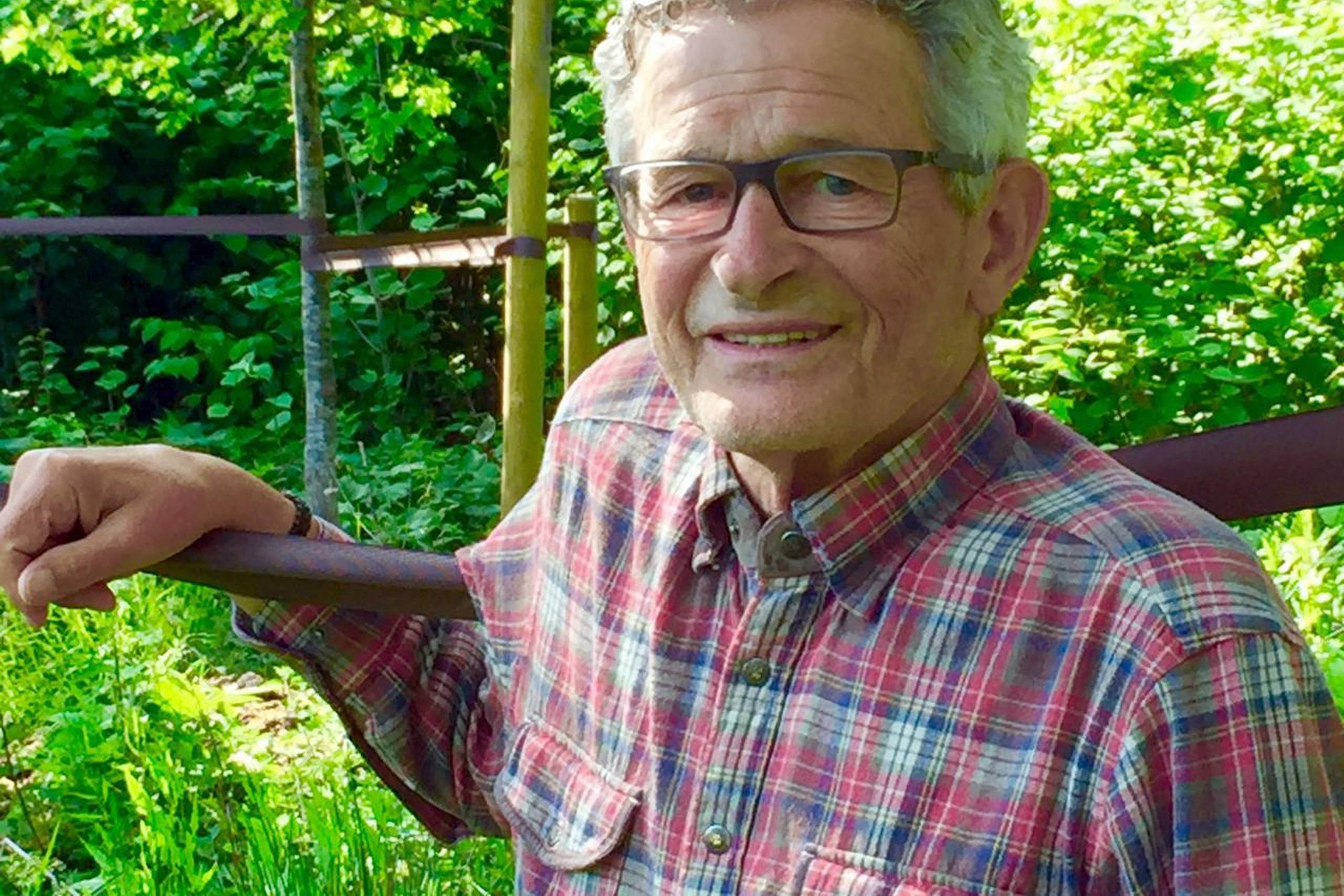 Selv om Peter Zobel med egne ord har nået en alder, hvor helbredet begynder at halte, nyder han sit otium på Bækkeskov Gods ved Tappernøje. Privatfoto