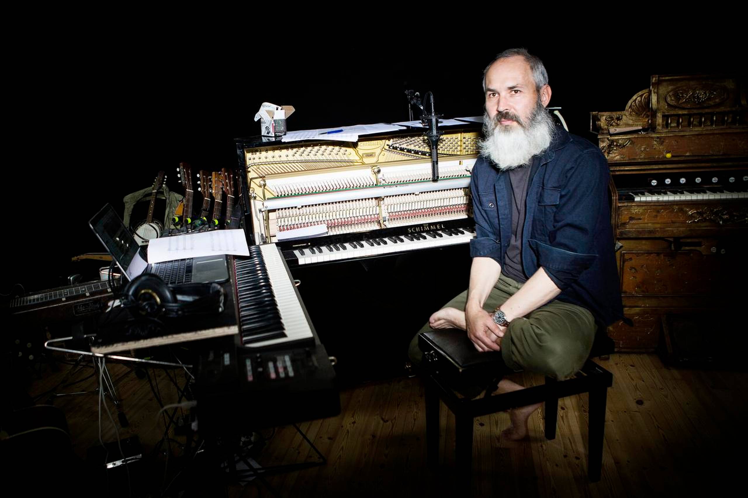 Kåre Bjerkø er kapelmester på forestillingen ”American Spirit”, som har premiere på Aarhus Teater den 25. august og sættes op på Aveny-T på Frederiksberg den 14. oktober. Foto: Rune Aarestrup Pedersen