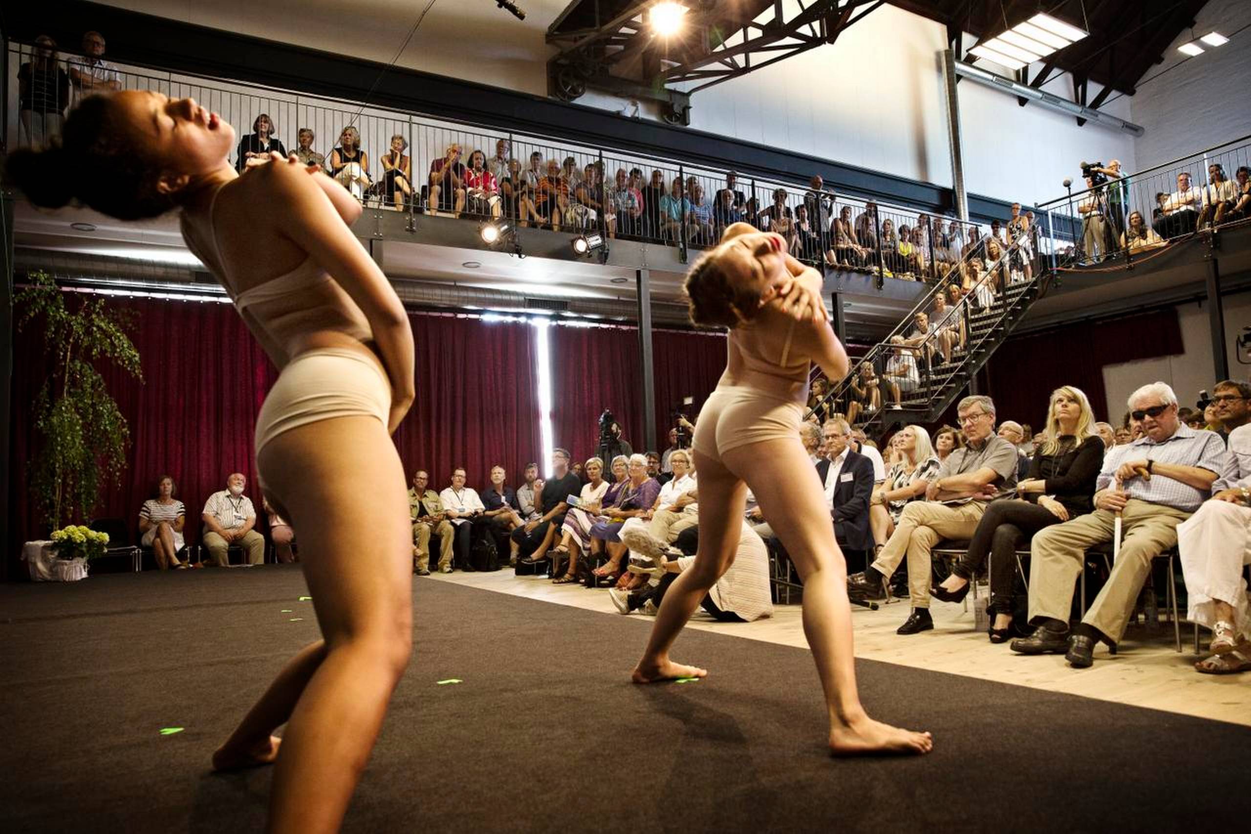 Dansere fra Black Box Theatre i Holstebro åbnede kulturmødet i 2015. Foto: Melissa Hjerrild Kühn/Polfoto