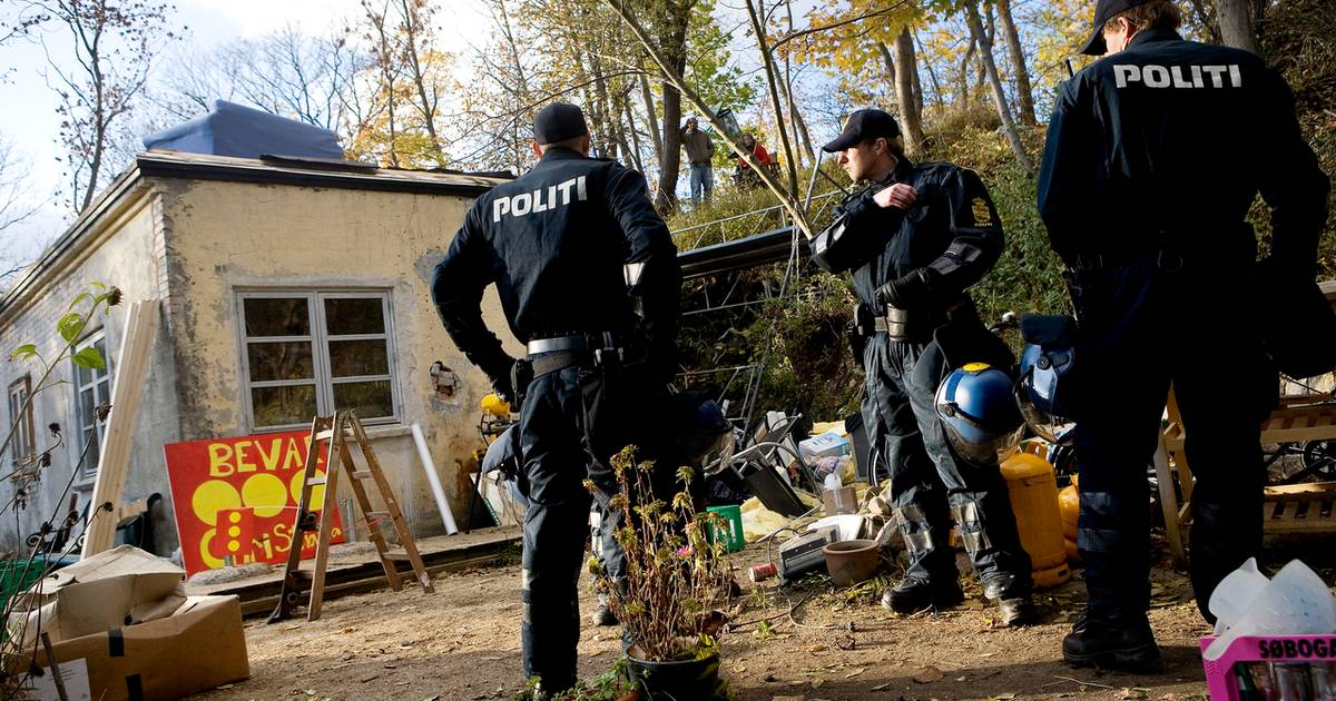 Overblik: Politiets kamp mod hashhandlere på fristaden - Jyllands-Posten