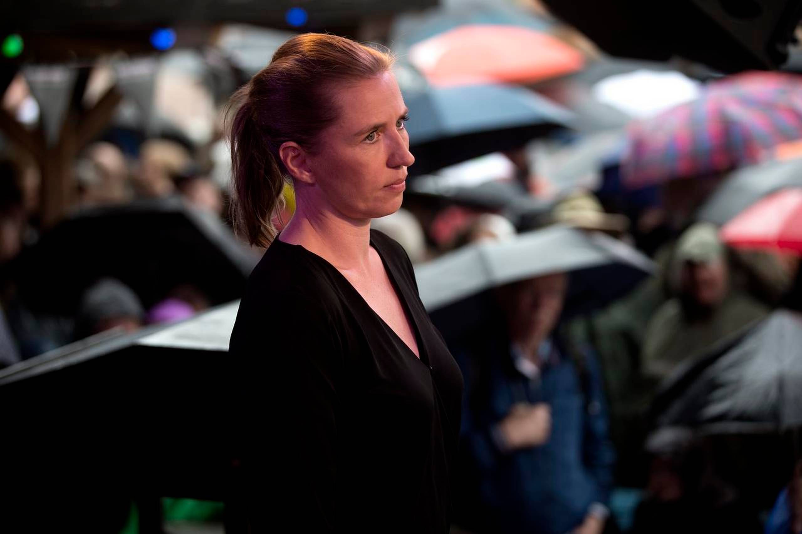 Mette Frederiksen og Christian Jensen i debat på Gæstgivergården.