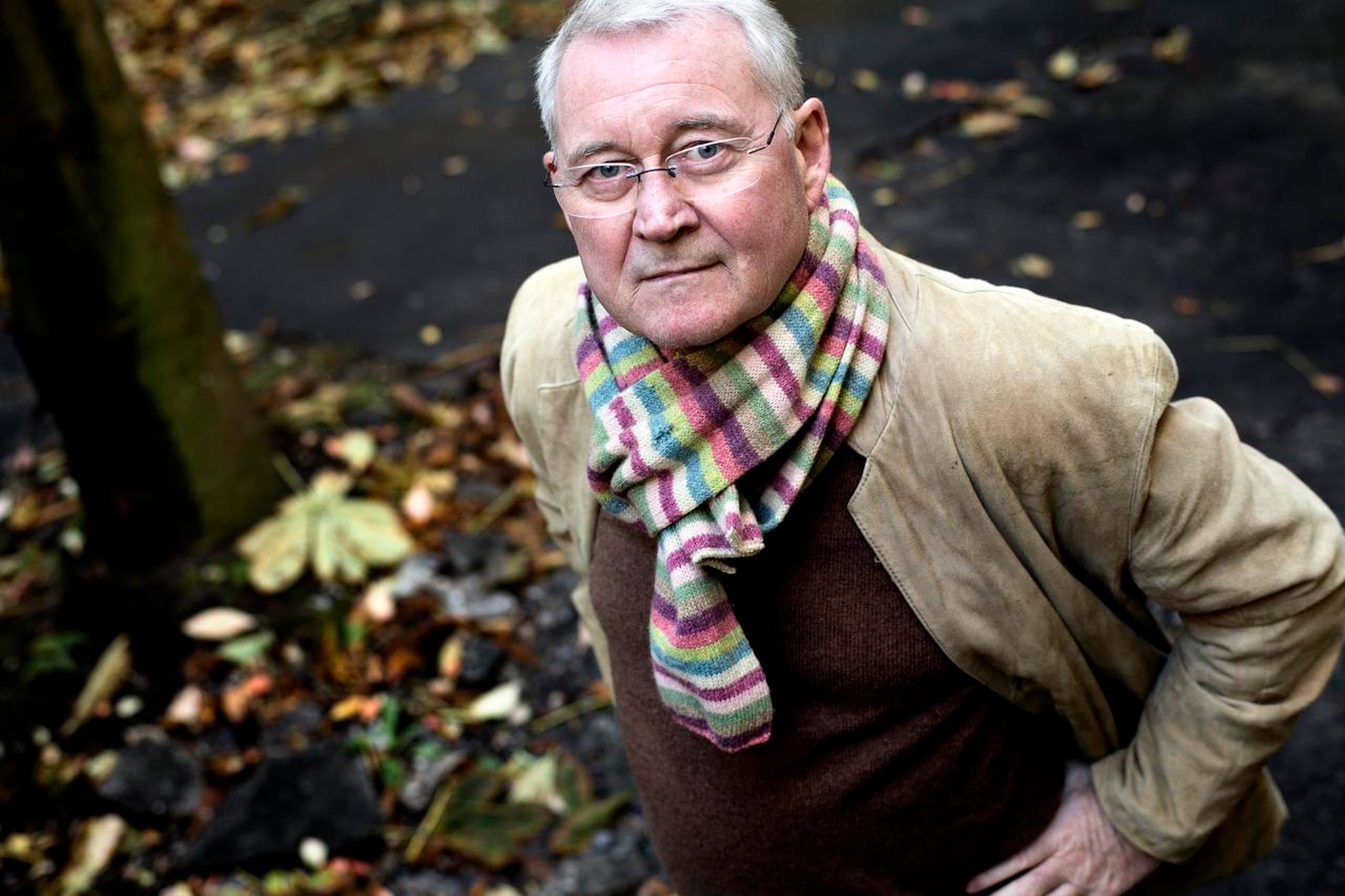 Bjarne Reuters nye roman udspiller sig i 1300-tallets Sydeuropa. Der er glimt af spænding og humor undervejs, men vor anmelder overgiver sig ikke til værket. Foto: Lars Just/Polfoto