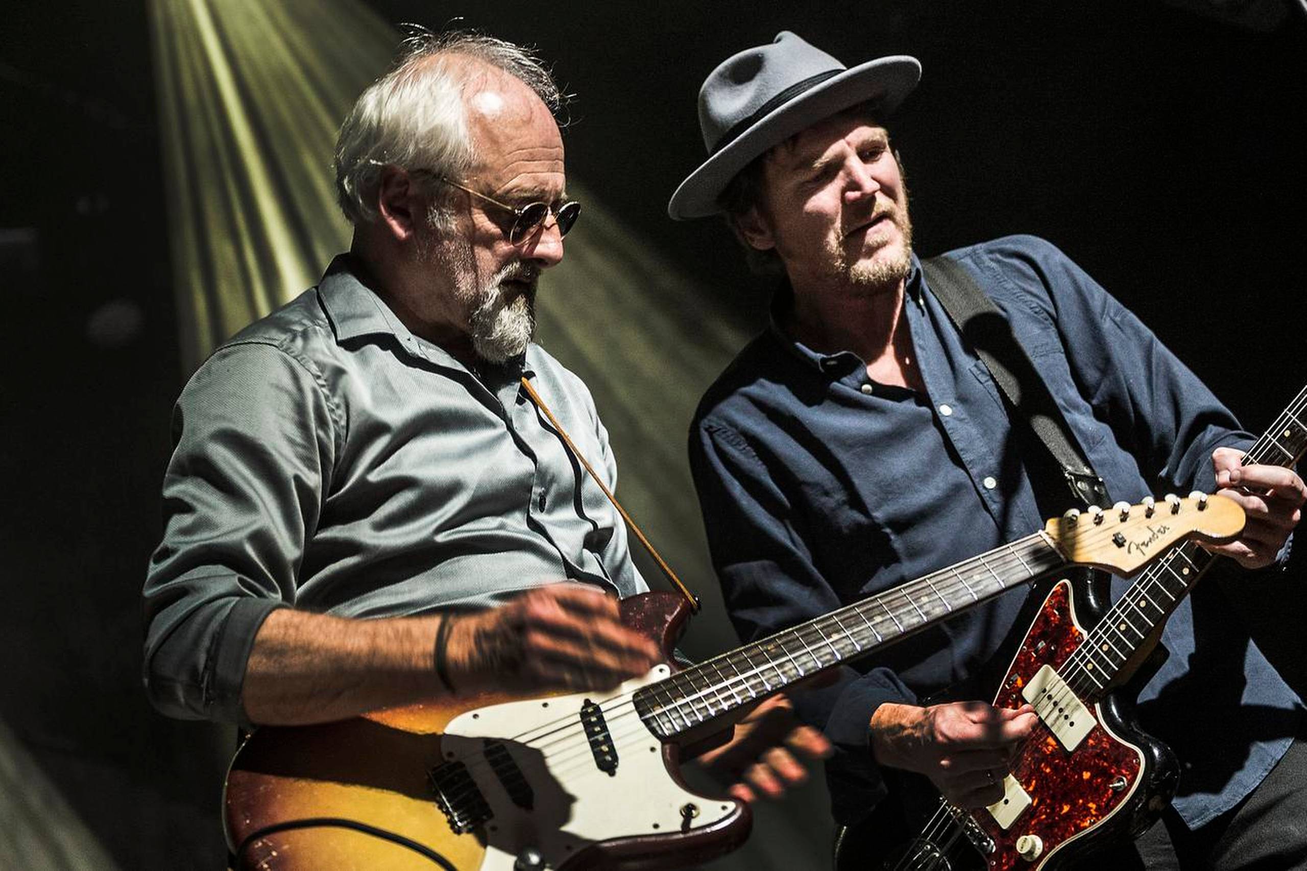 60-årige Allan Olsen er kendt som enspænder, men for tiden kan han opleves i band-opstilling. Foto: Carsten Snejbjerg