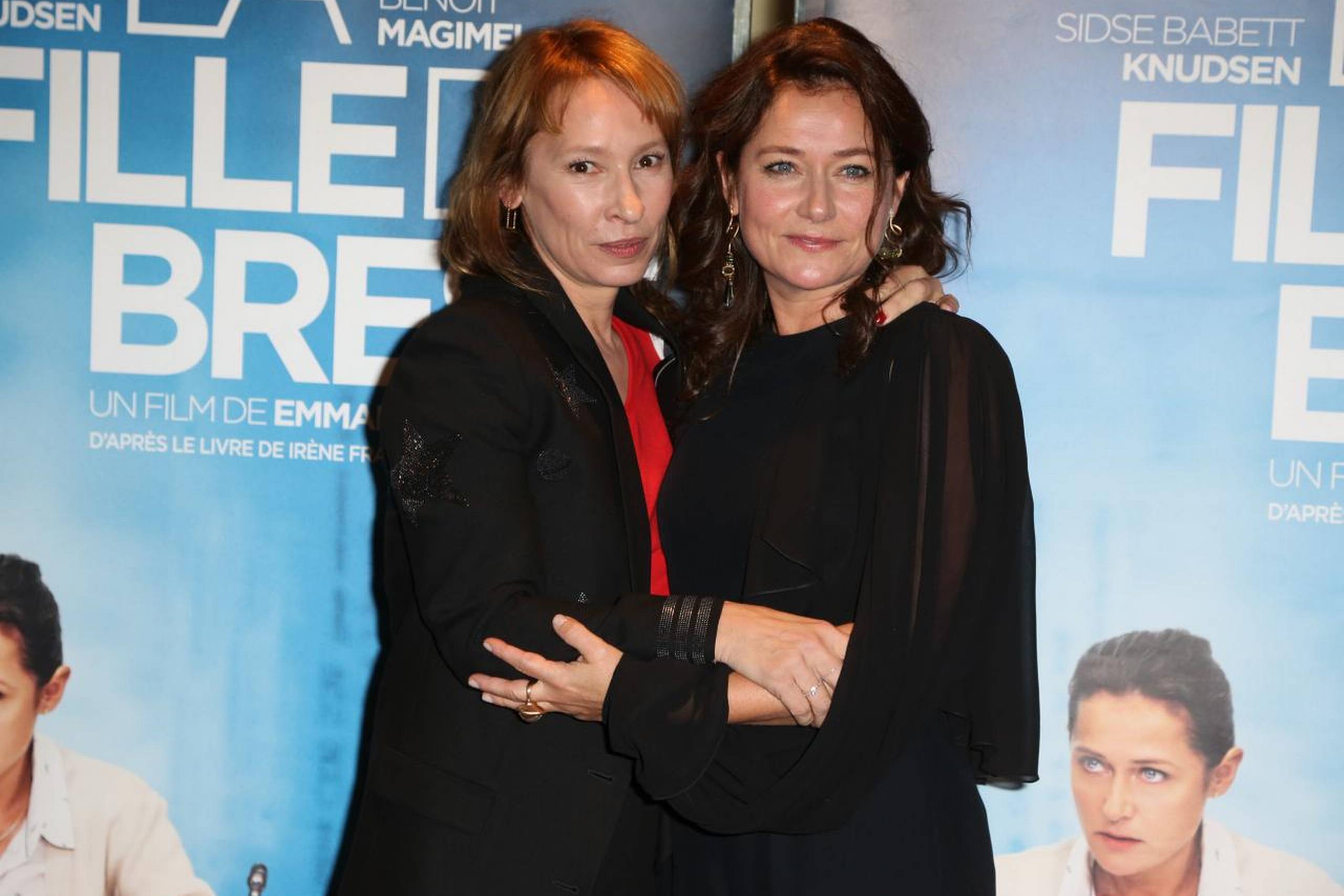 Den franske filminstruktør Emmanuelle Bercot og danske Sidse Babett Knudsen i Paris. Foto: Jerome Domine/ABACA