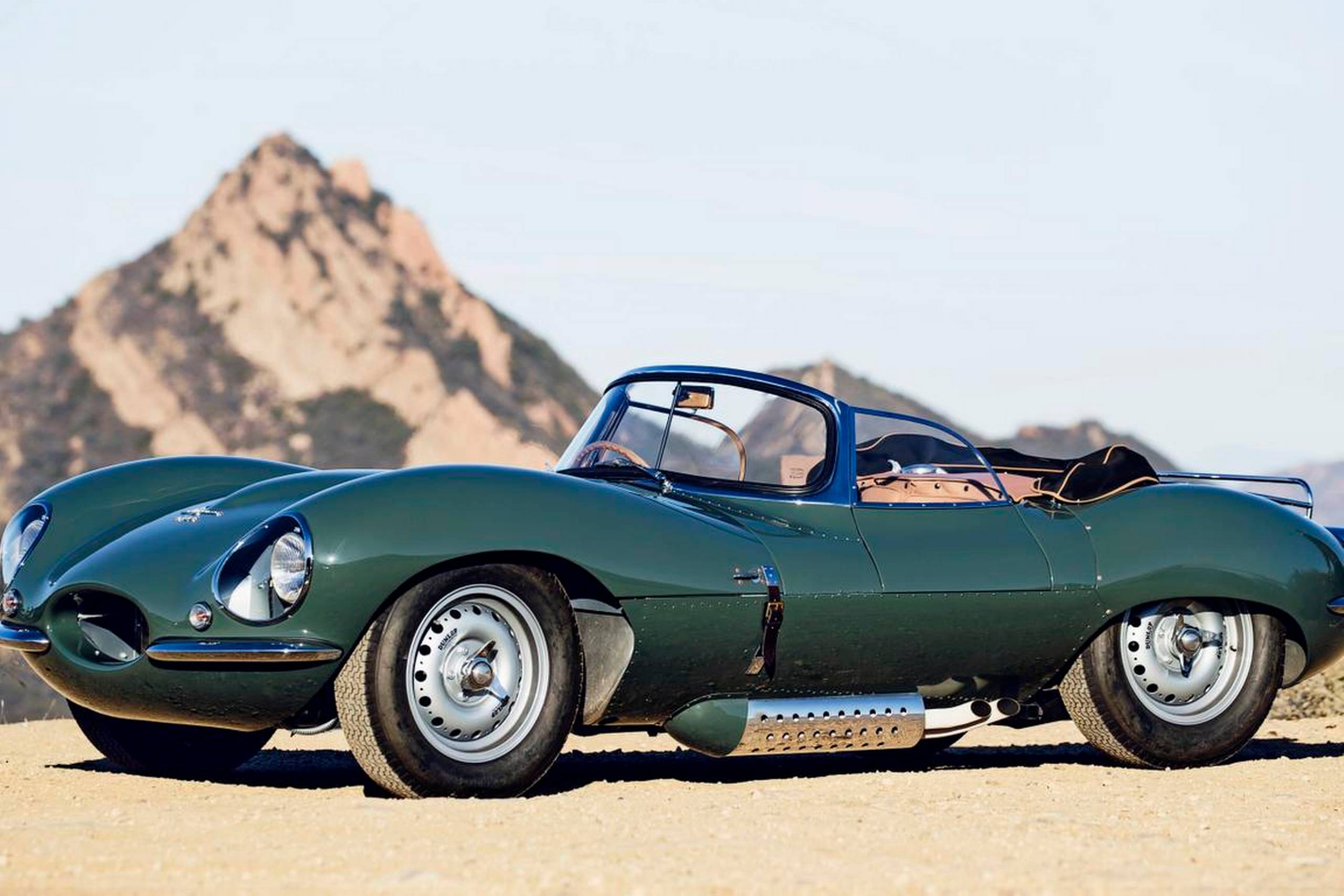 Jaguar er nu klar med den første af de ni klassiske XKSS-modeller, der skal bygges efter de helt originale forskrifter. Foto: Jaguar