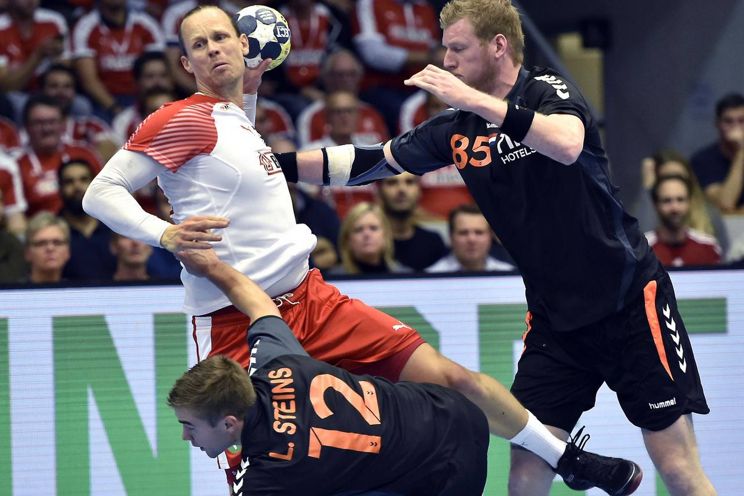 Kasper Søndergaard scorer.