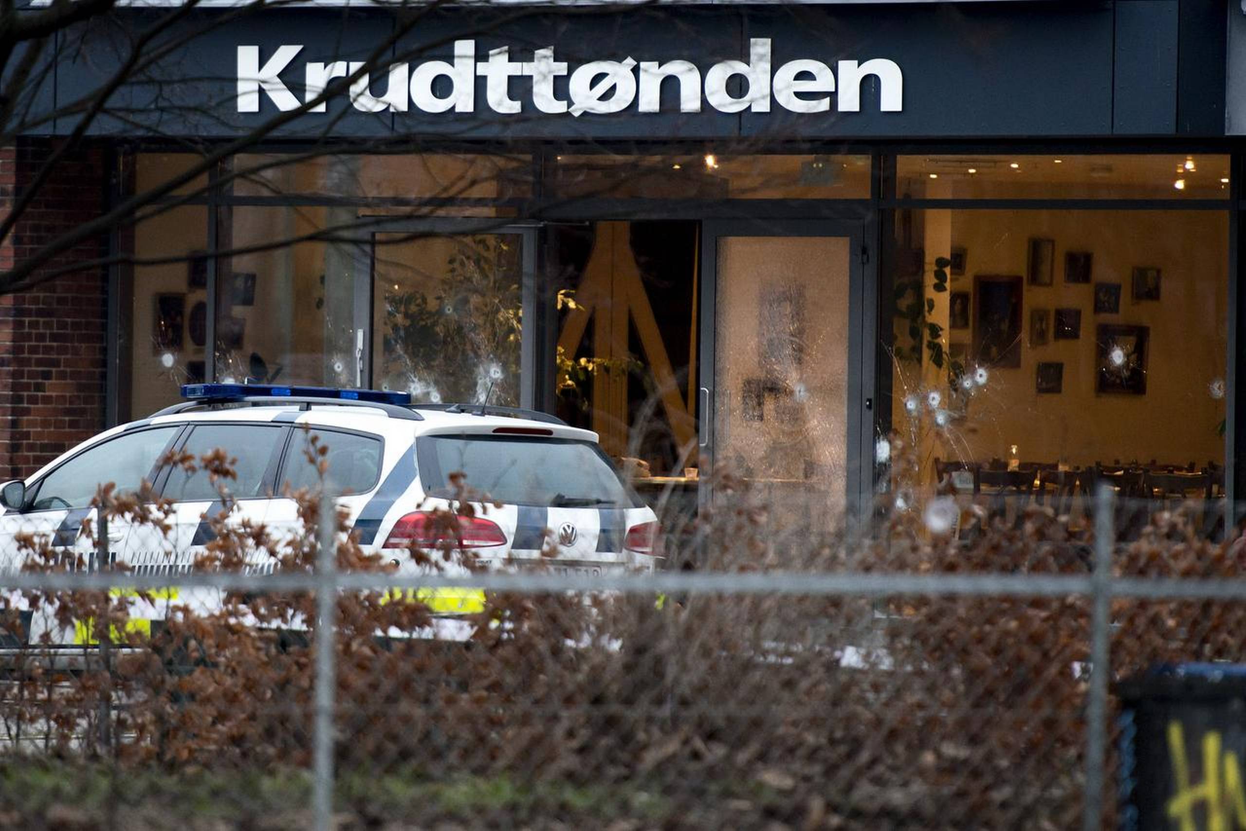 En nu 19-årig mand, som var mistænkt for at hjælpe Omar El-Hussein efter han havde angrebet Krudttønden i København, sad varetægtsfængslet i 11 måneder, inden han blev løsladt. Foto: Lars Krabbe.